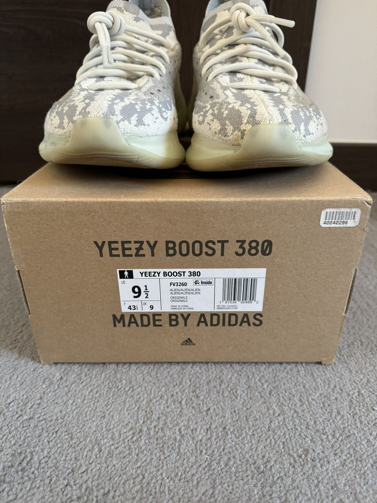 Adidas Yeezy Boost 380 Alien 2019 Size US 9.5 / EU 42-43 - 8 Thumbnail