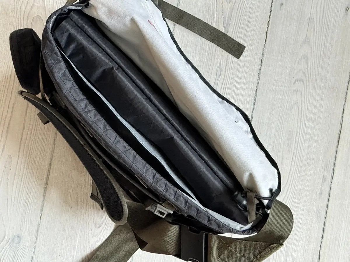 Acronym Acronym 3A-8TS Messenger Bag Size ONE SIZE - 7 Thumbnail