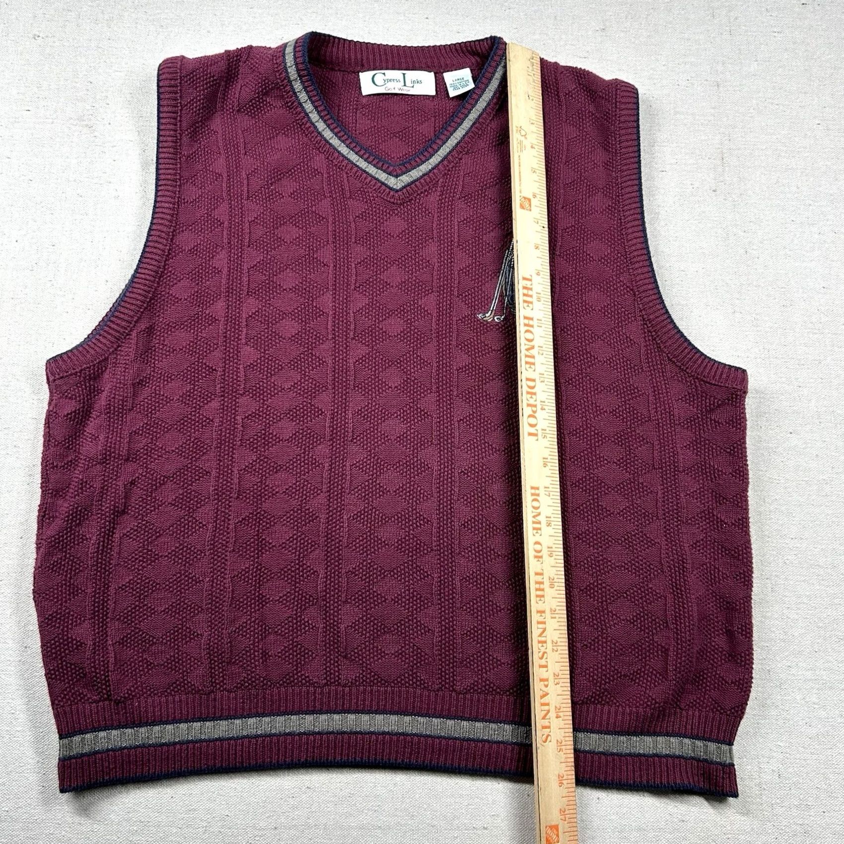 Vintage VINTAGE Cypress Links Sweater Mens L Golf Wear Vest Embroidered Maroon Textured Size US L / EU 52-54 / 3 - 7 Thumbnail