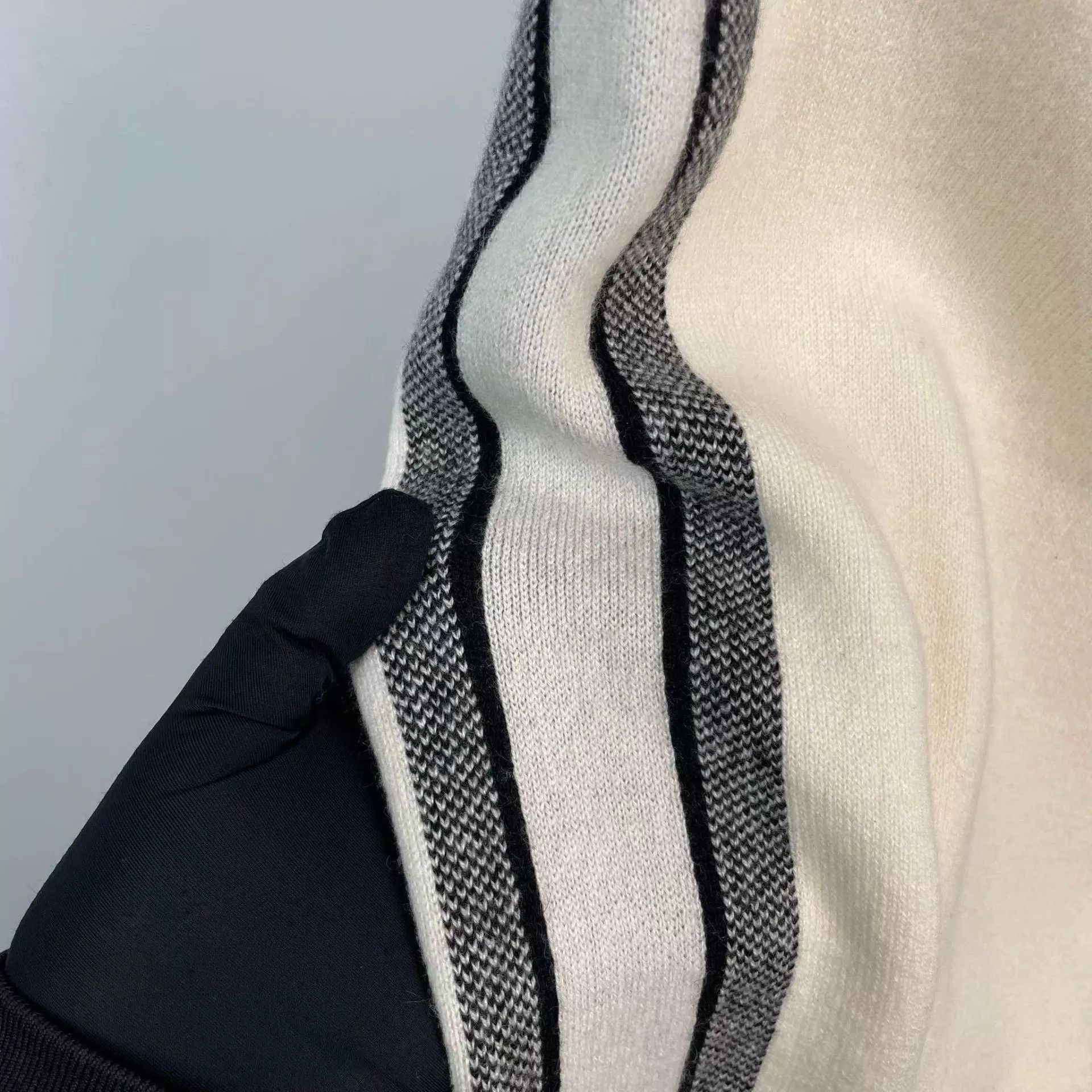 Dior Dior White Sweatpants 97 New 36 Size 26" / US 2 / IT 38 - 9 Thumbnail