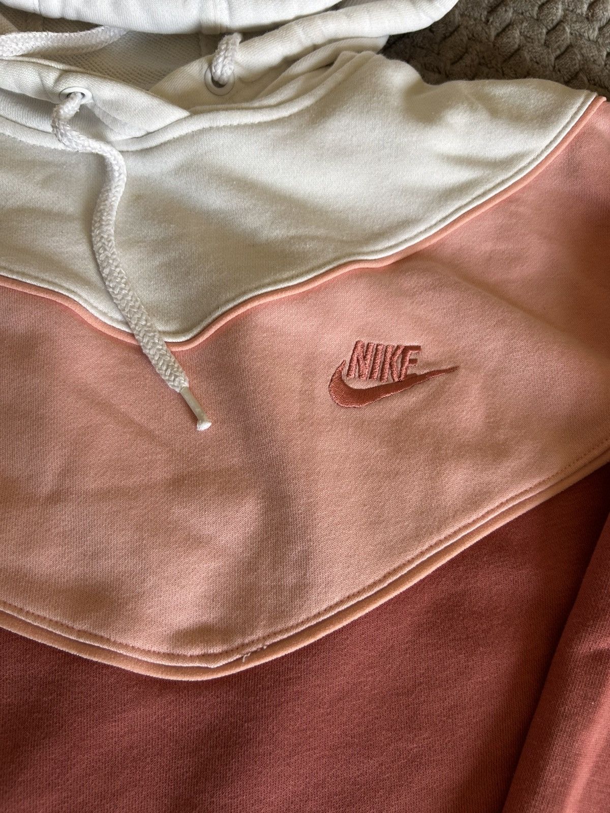 Nike pink hoodie for woman Size S / US 4 / IT 40 - 2 Thumbnail