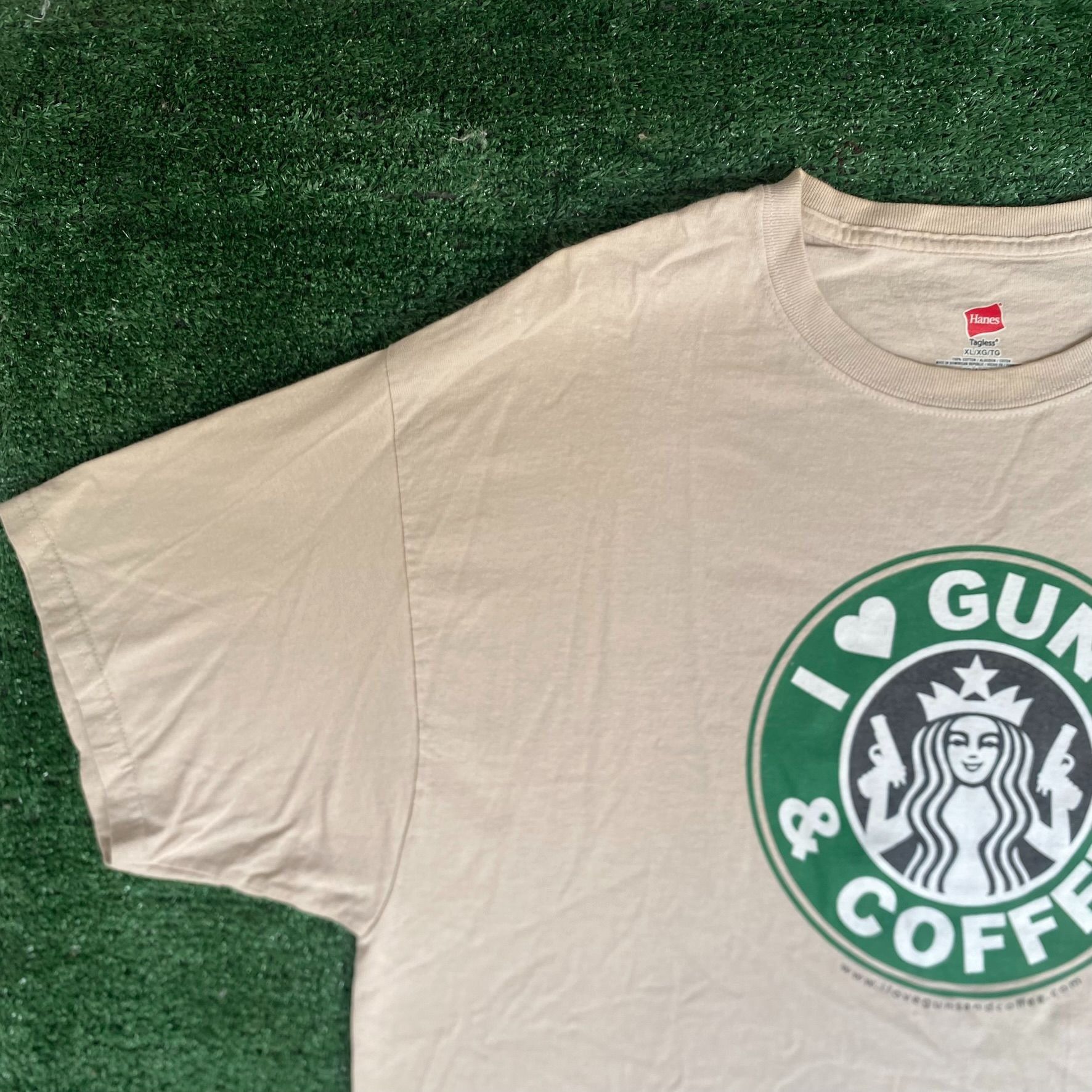 Hanes Vintage Y2K Guns Coffee Shirt Starbucks Parody Humor Tee Size US XL / EU 56 / 4 - 2 Thumbnail