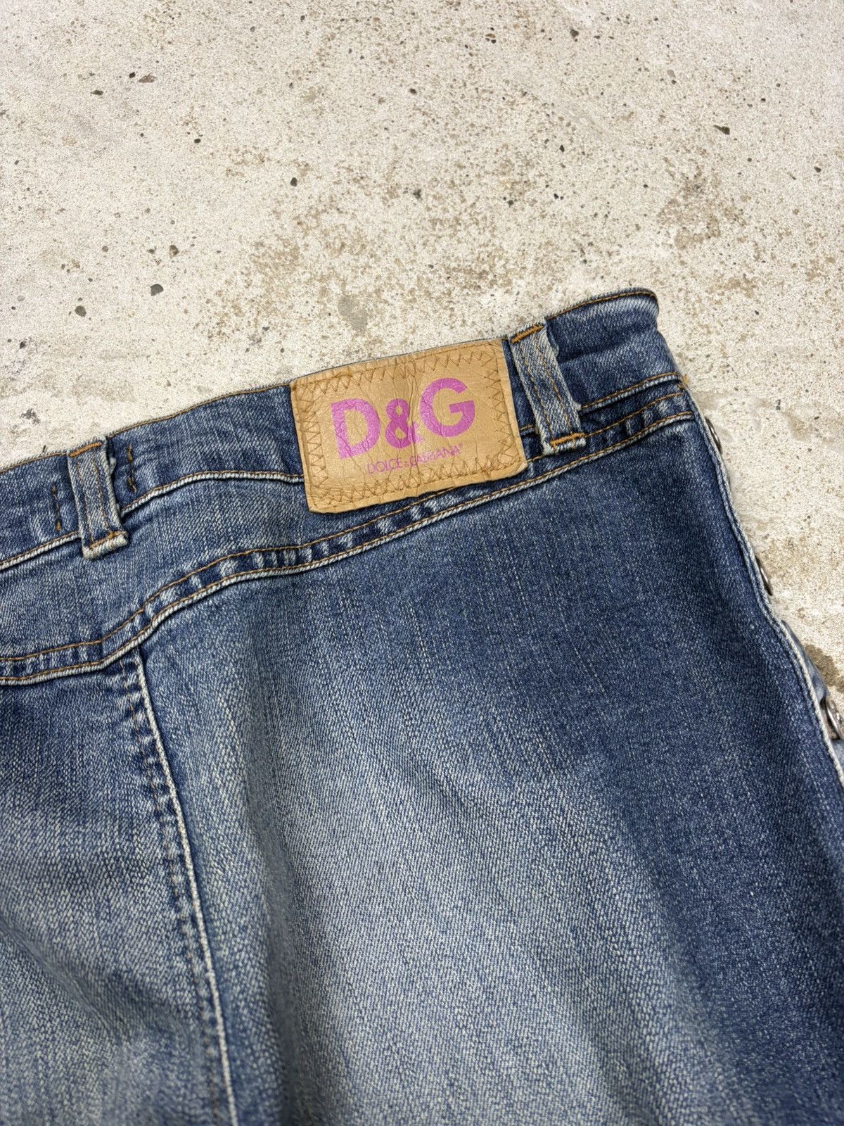 Dolce & Gabbana 2000s Dolce & Gabbana Low Rise Capri 3/4 Jeans Denim Pants Size 30" / US 8 / IT 44 - 17 Thumbnail