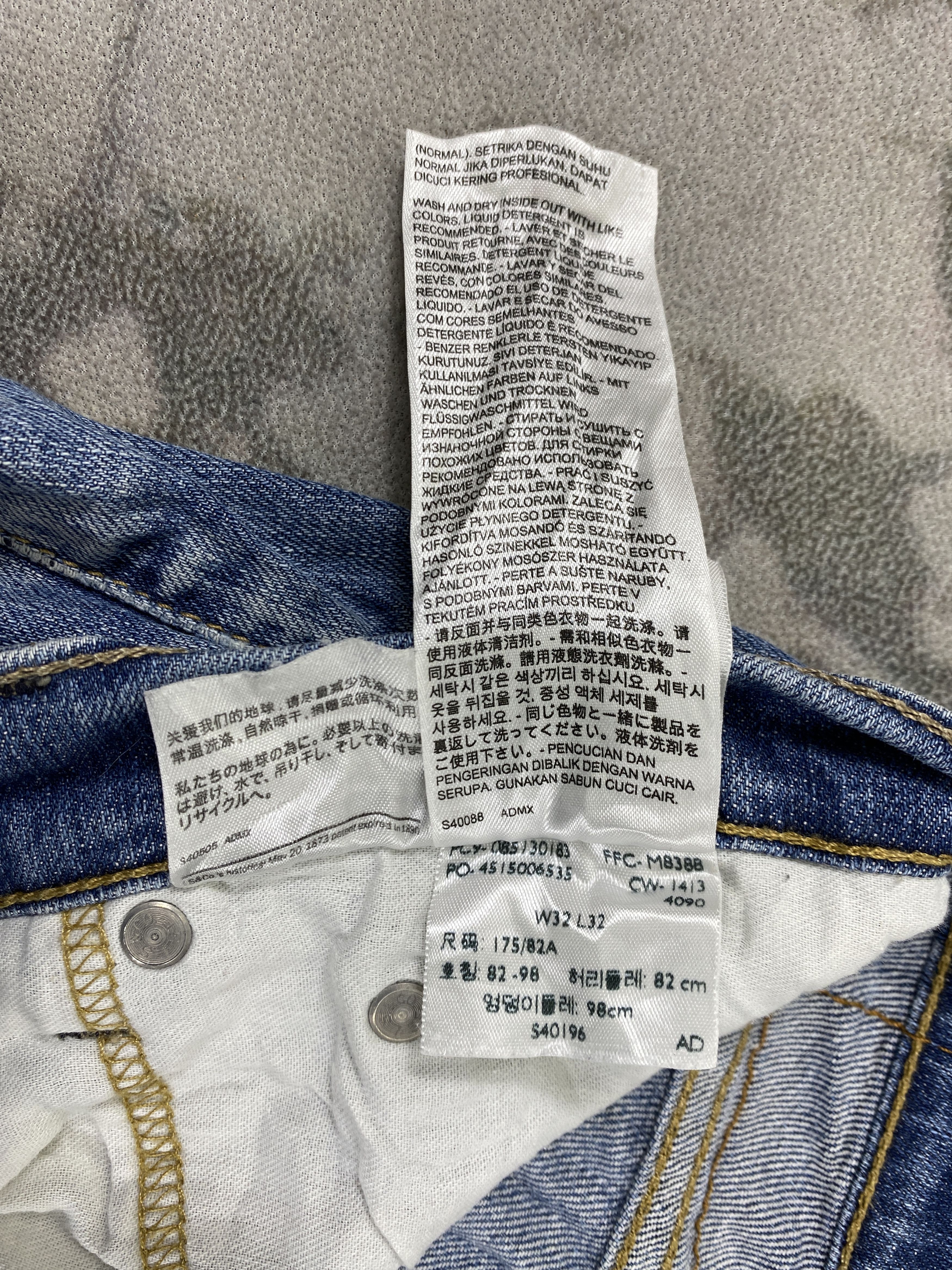 Levi's Faded Blue Vintage Levi's Jeans 33x30 Denim- JN3593 Size US 33 - 10 Thumbnail
