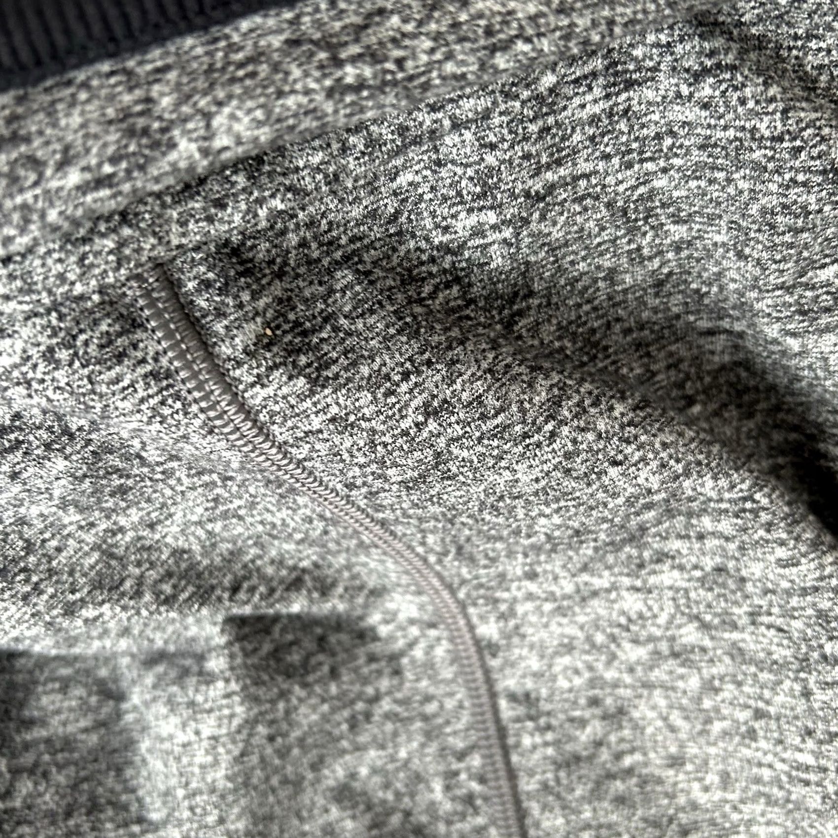 Lululemon VINTAGE Lululemon Gray Warm Up Jacket Full Zip Long Sleeve Distressed Men’s M Size US M / EU 48-50 / 2 - 5 Thumbnail