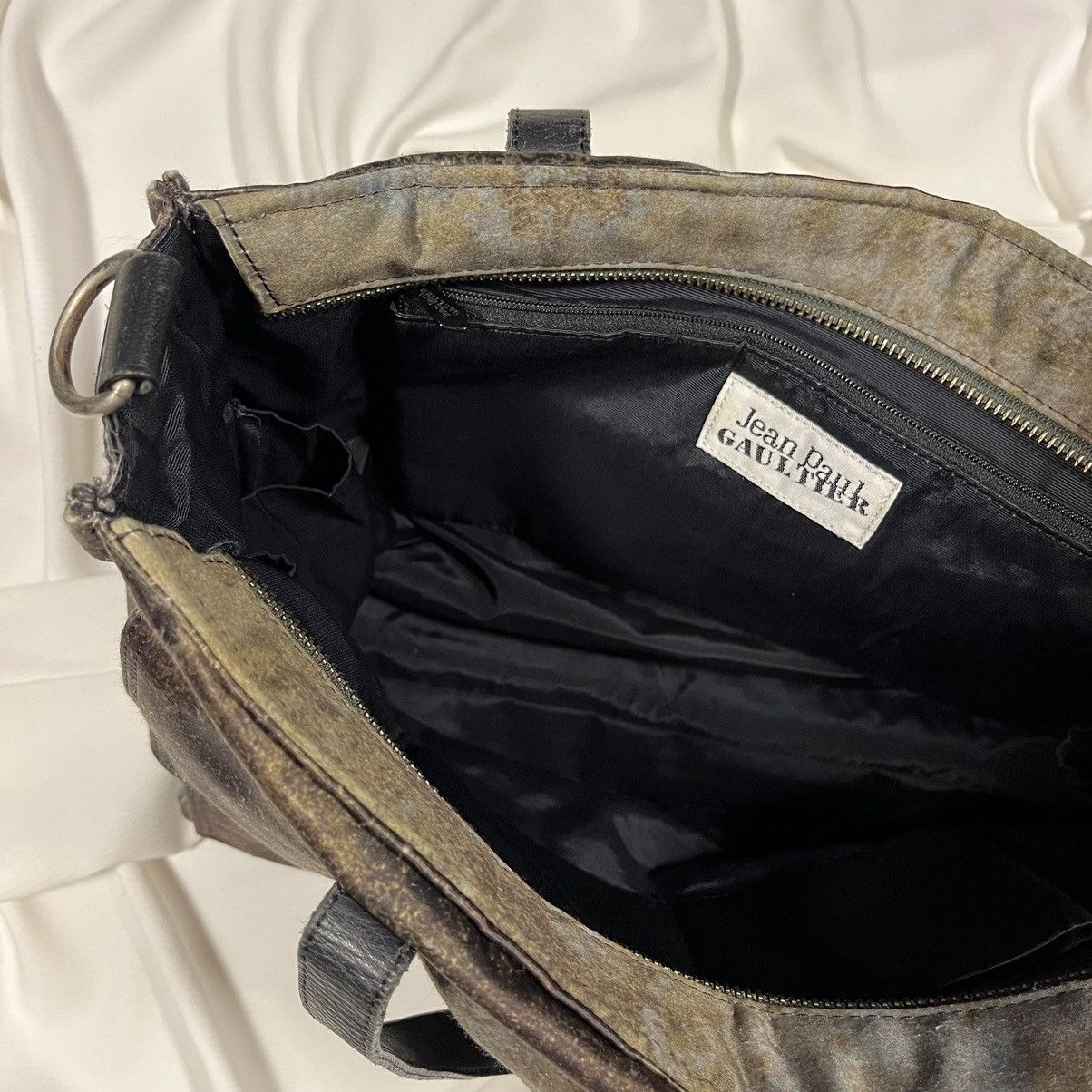 Jean Paul Gaultier × Vintage 1990’s Jean Paul GAULTIER Cyber Tanker Handbag Size ONE SIZE - 5 Thumbnail