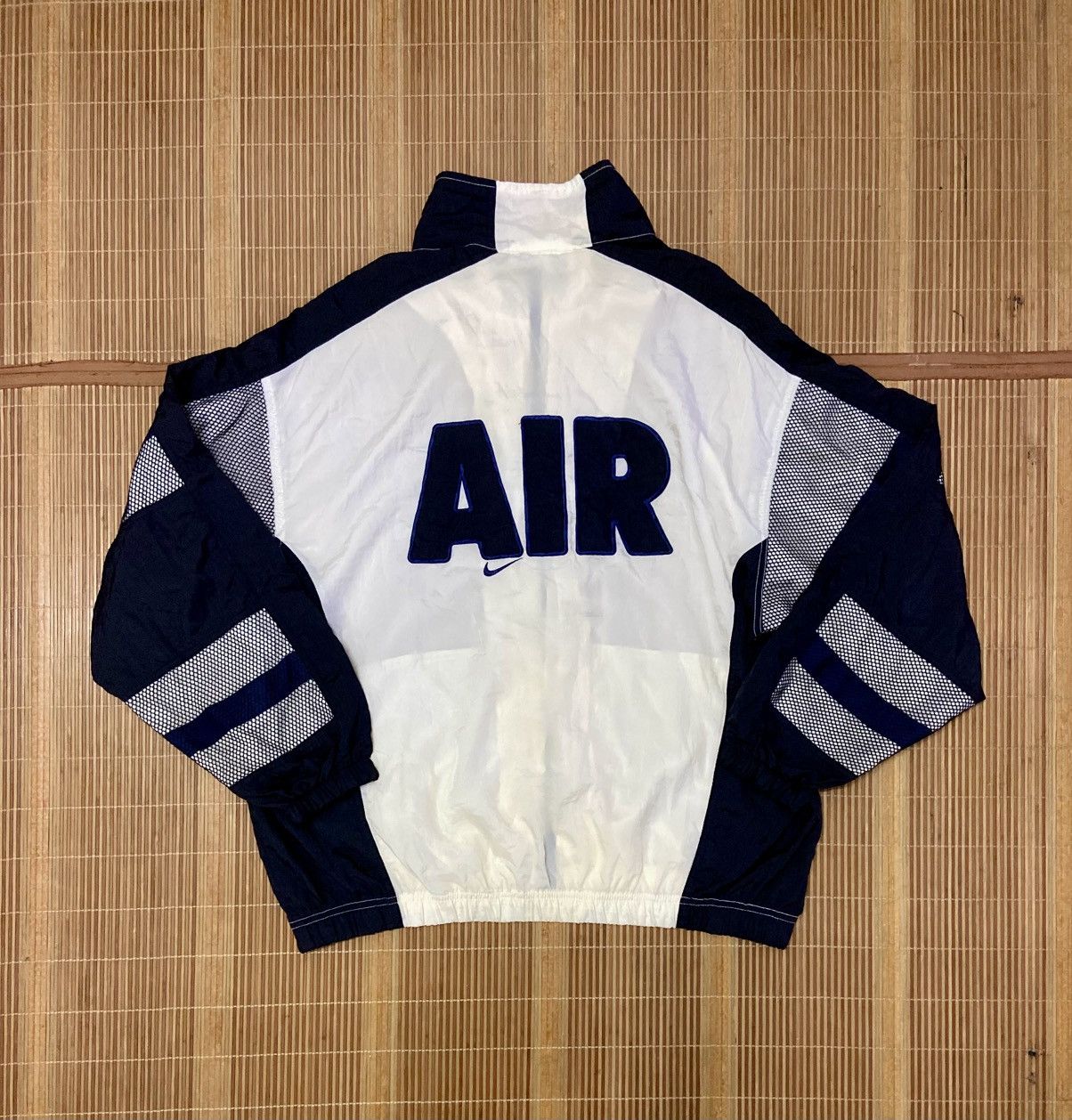 Nike × Vintage VINTAGE 90's NIKE AIR UPTEMPO WINDBREAKER Size US L / EU 52-54 / 3 - 2 Thumbnail