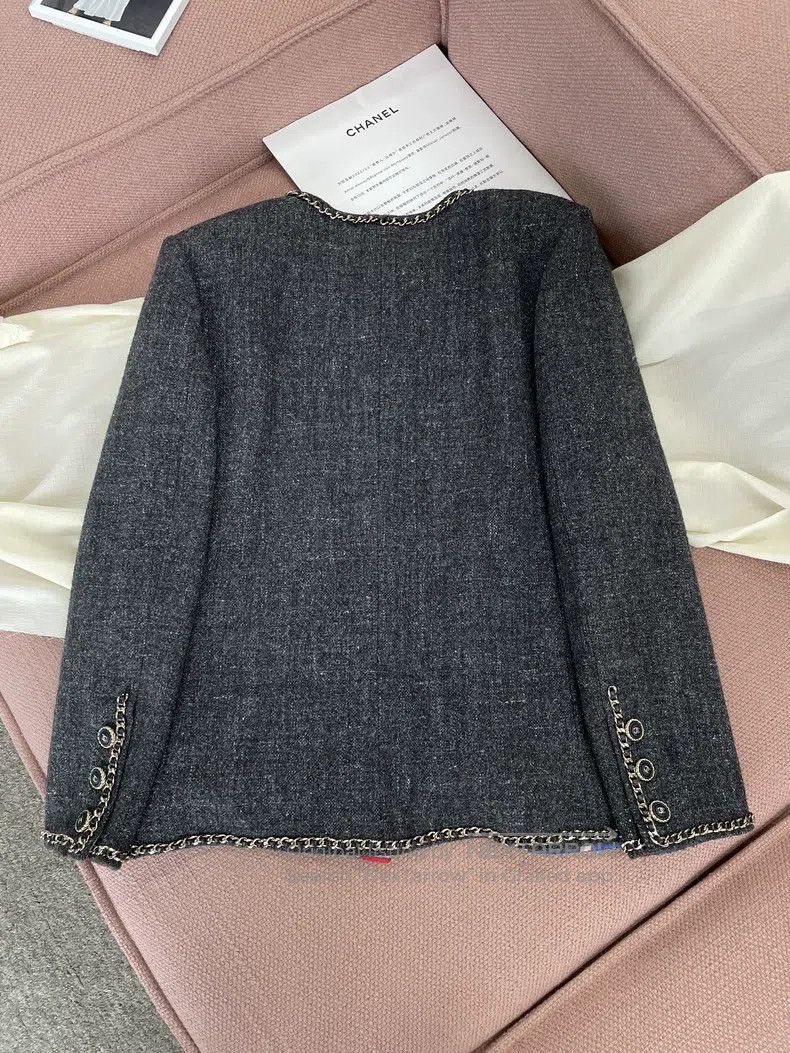 Chanel Chanel Grey four-pocket chain jacket Size XS / US 0-2 / IT 36-38 - 4 Thumbnail