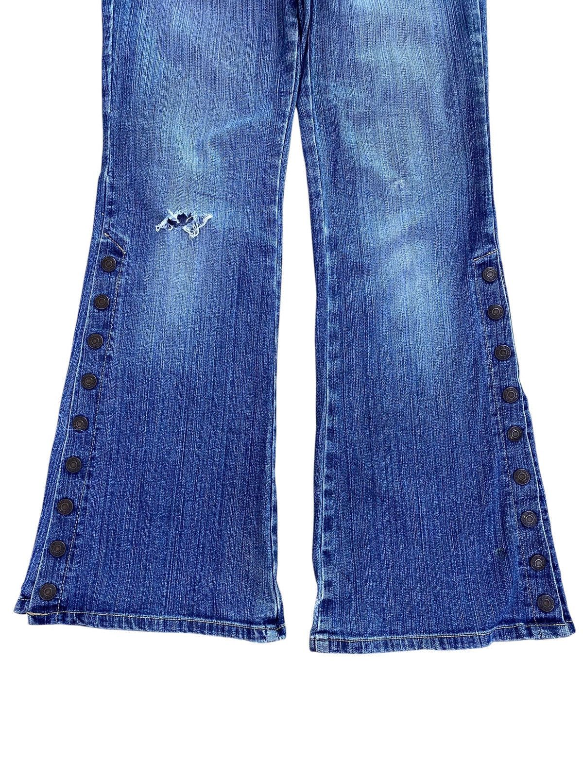 Japanese Brand Oririn Brand Bush Pants Ripped Style Flare Jeans Size US 28 / EU 44 - 9 Thumbnail