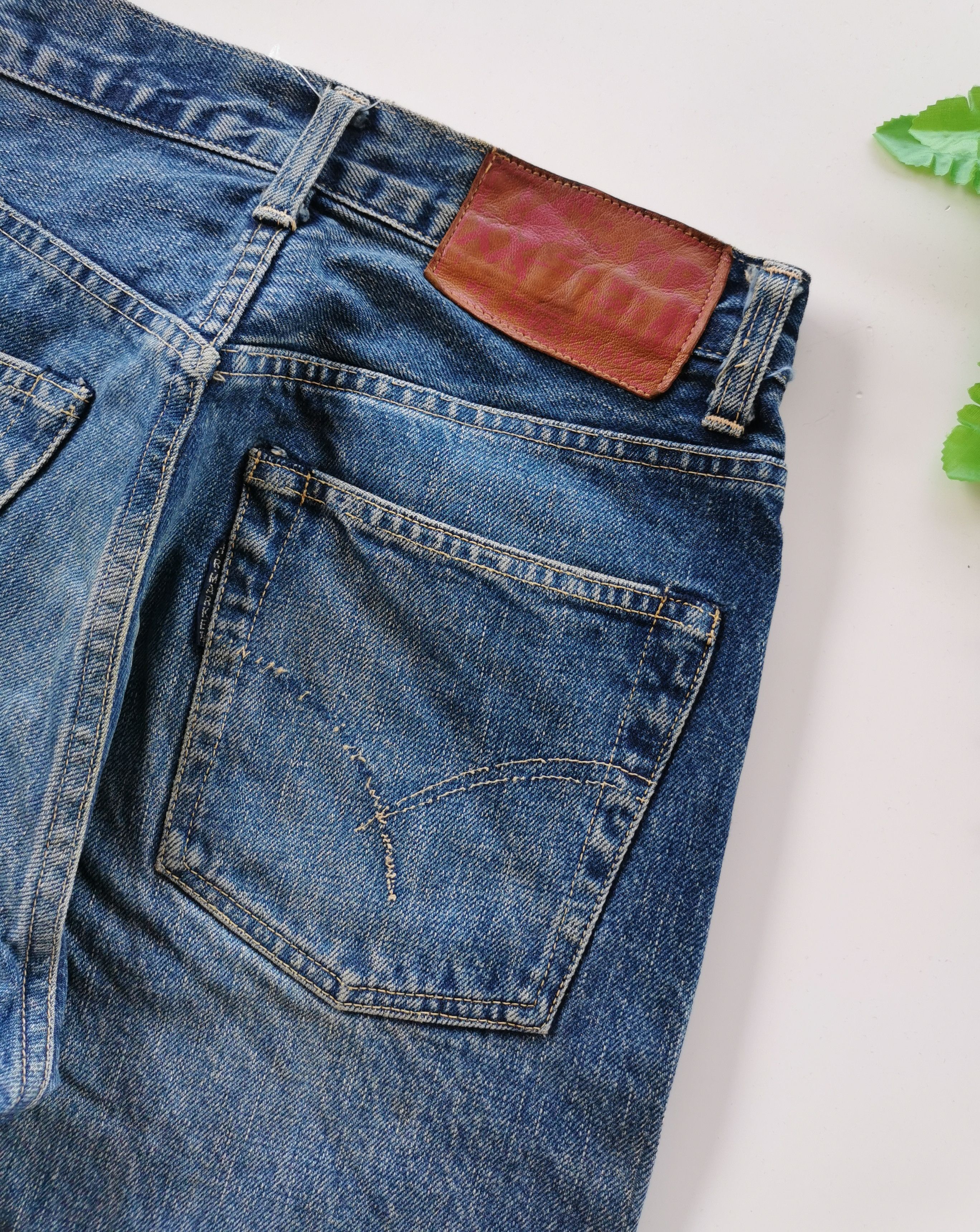 Blue Blue Japan HR Market Japan Selvedge Denim Jeans Size 28x30.5 Size US 28 / EU 44 - 6 Thumbnail