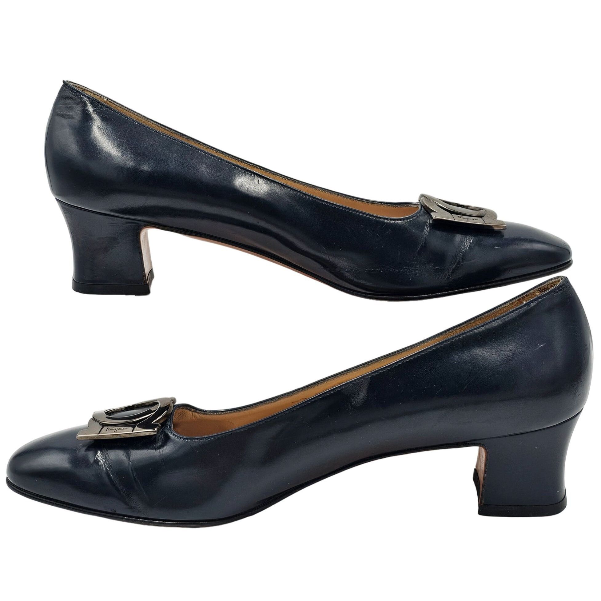 Vintage Salvatore Ferragamo Women 10AAA Navy Blue Patent Lea
