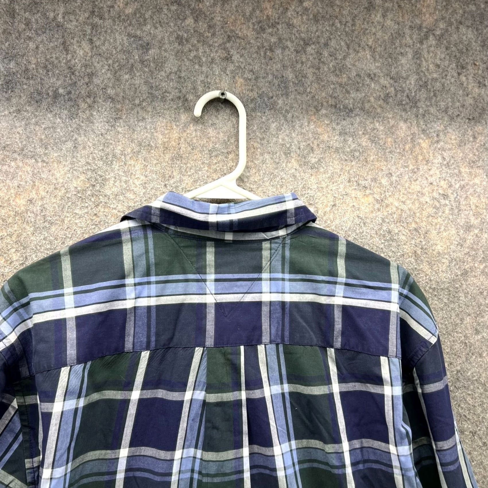 Tommy Hilfiger VINTAGE Tommy Hilfiger Shirt Men XL Blue Green Plaid Button-Down Casual Regular Size US XL / EU 56 / 4 - 3 Thumbnail