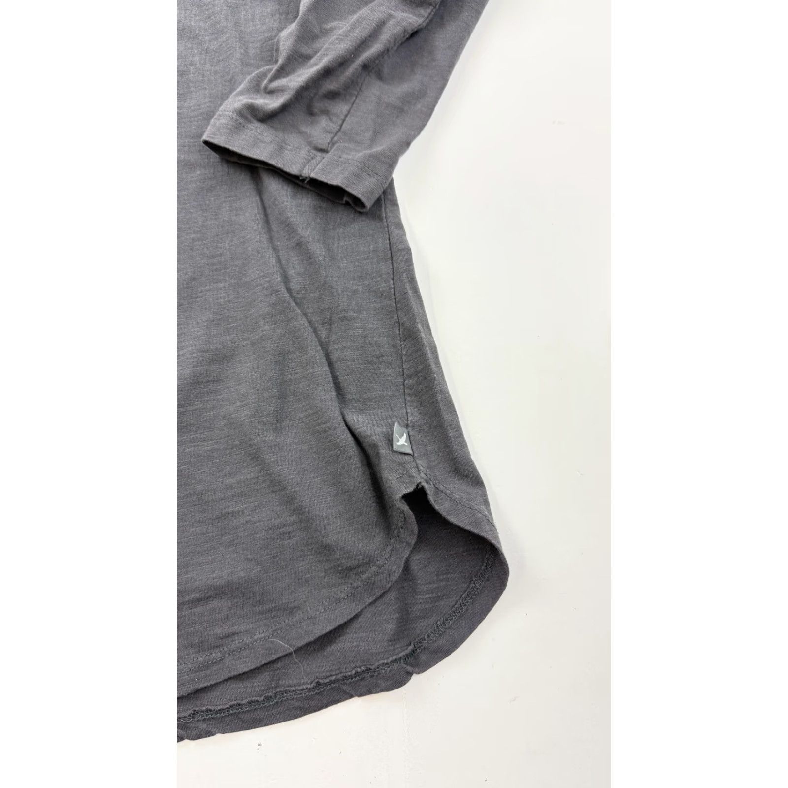 Eddie Bauer Eddie Bauer Shirt Womens Small Gray Long Sleeve Cotton Outdoor Crewneck Top Size S / US 4 / IT 40 - 2 Thumbnail