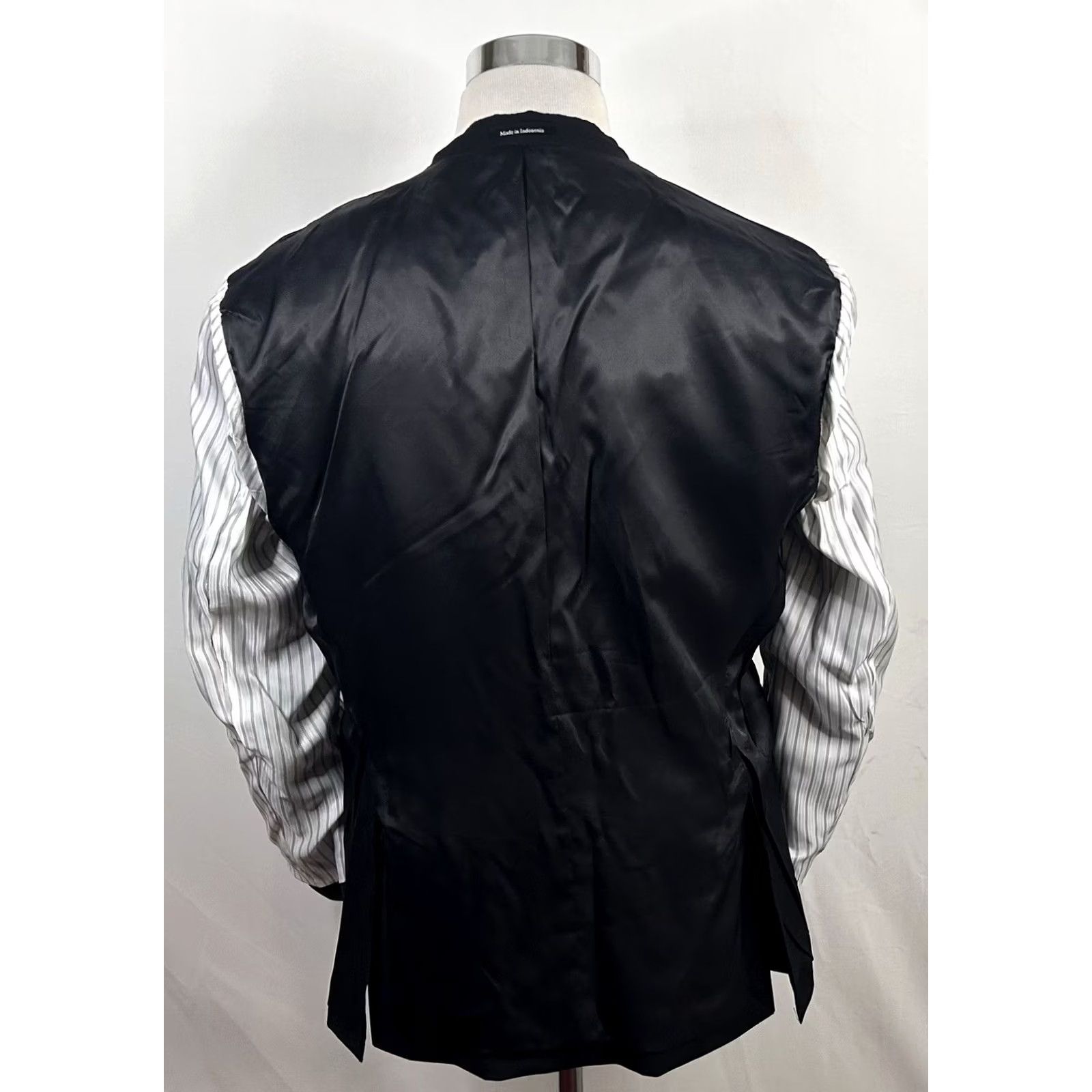 Pronto Uomo Pronto Uomo Sport Coat 44S Wool All Black 2-Button Lined Double-Vented Men Jacket Single-Breasted Notch Lapel Wool 100% Formal Lightweight Size US S / EU 44-46 / 1 - 8 Thumbnail