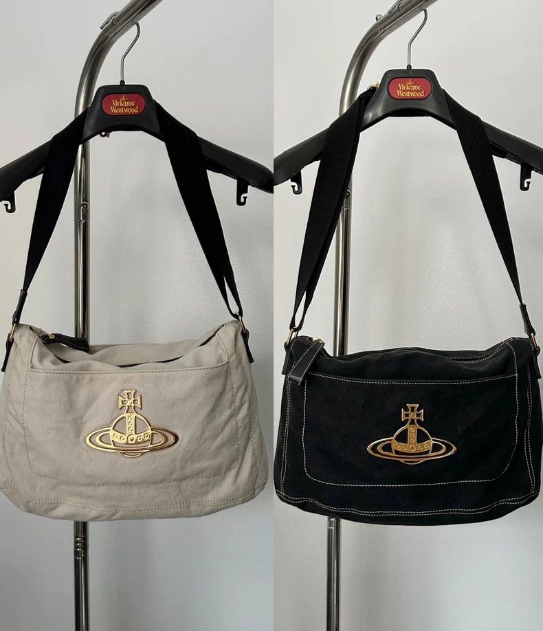 Vivienne Westwood Vivienne Westwood size os Littered with a bag of canvas mai Size ONE SIZE - 1 Thumbnail