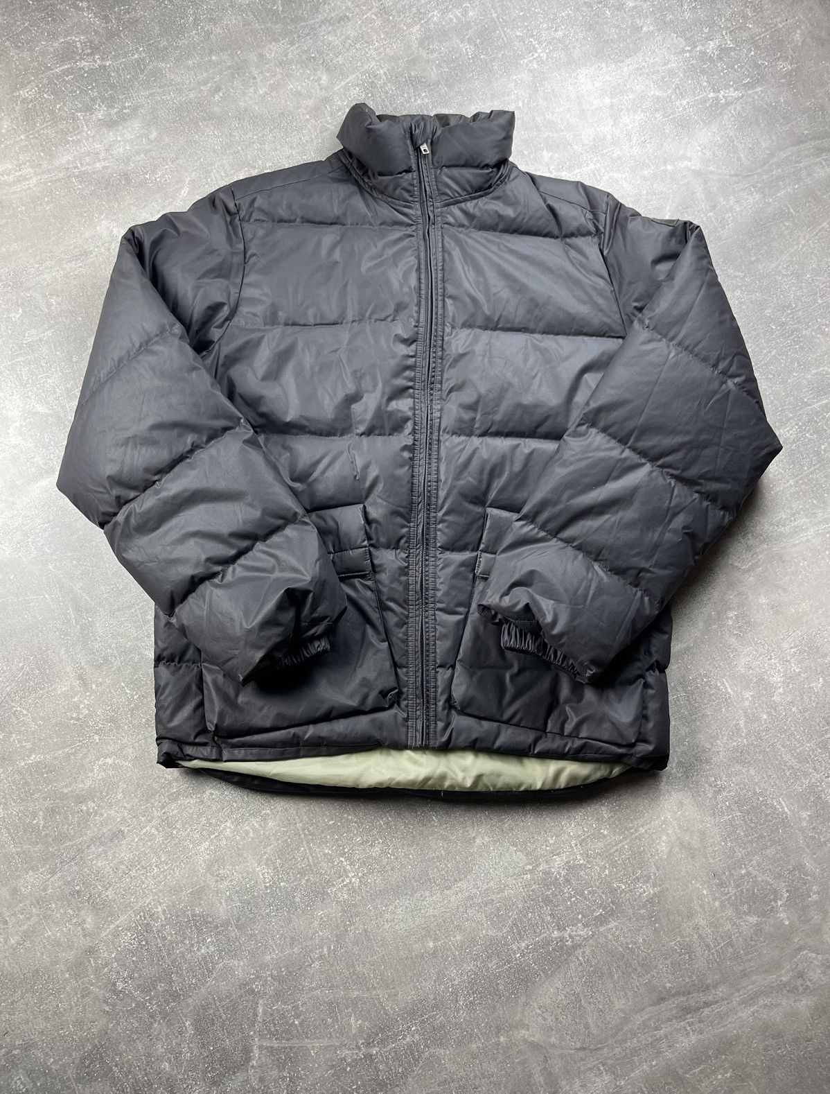 Diesel Archives Rare Diesel Y2K Gray Real Down Puffer Jacket Size US L / EU 52-54 / 3 - 7 Thumbnail