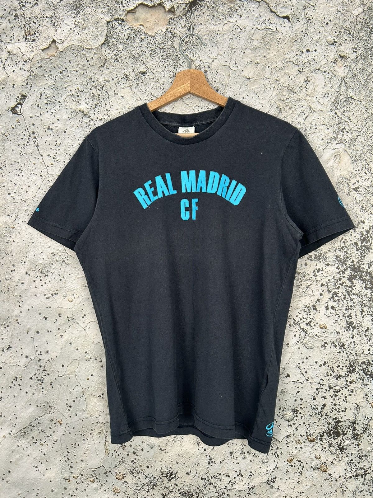 Vintage Real Madrid Adidas Graphic Tee Football Jersey