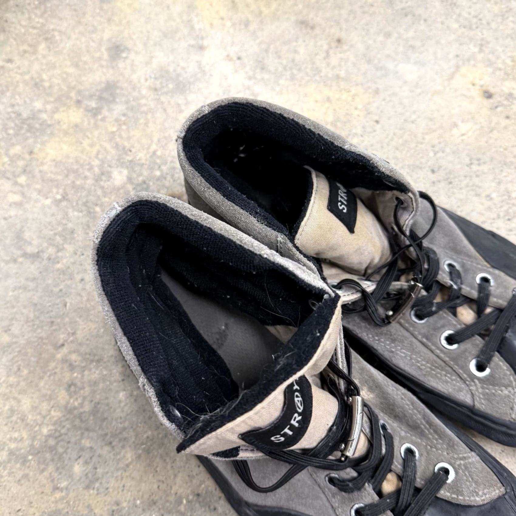 STRAYE VINTAGE Straye Men Sneaker Shoe 10 Lace Up Athletic Athletic Men Black 90s Venice Skateboard Hit Top Zero X — Size US M / EU 48-50 / 2 - 5 Thumbnail