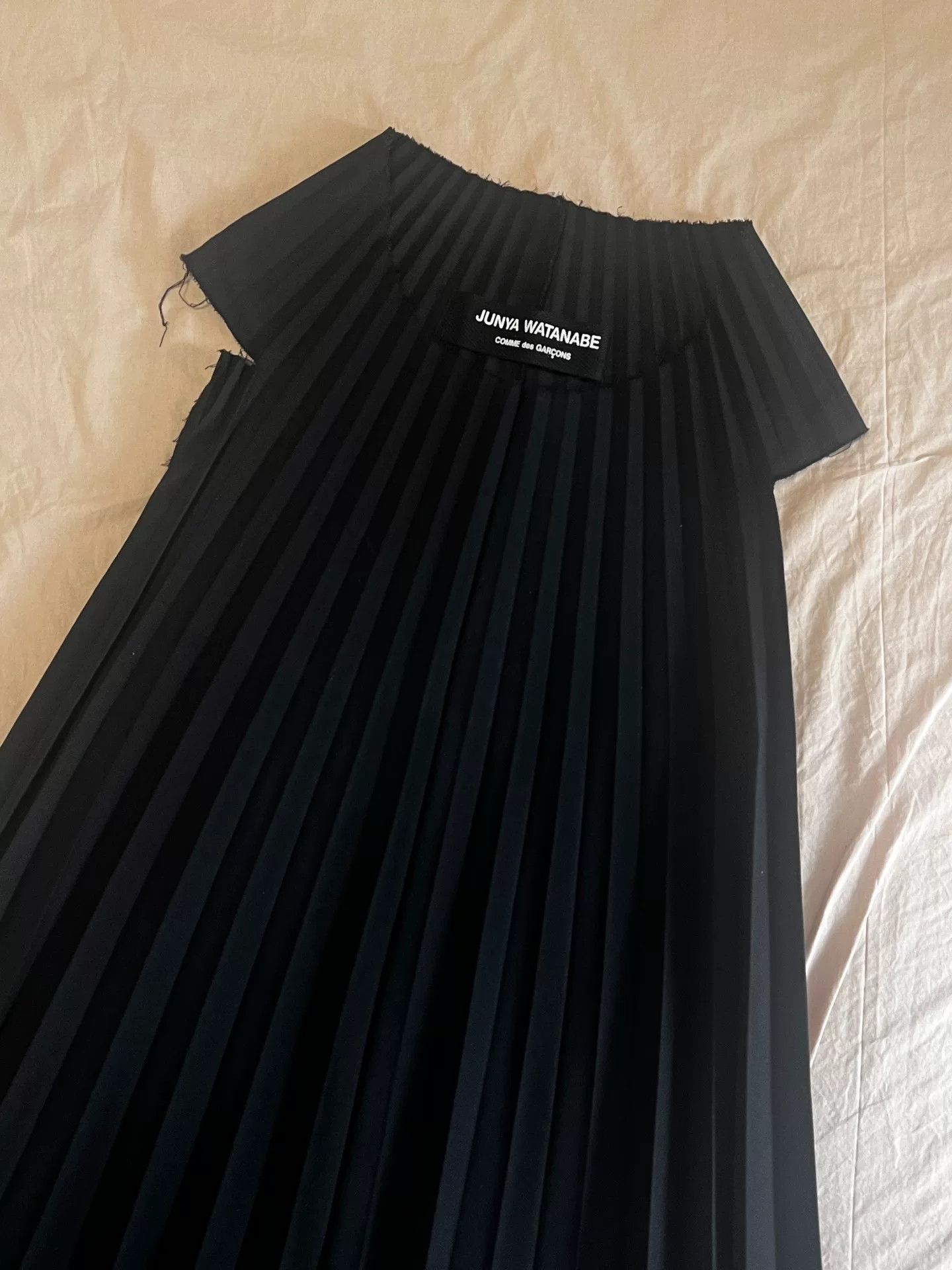 Junya Watanabe black pleated dress by junya watanabe Size US M / EU 48-50 / 2 - 1 Thumbnail