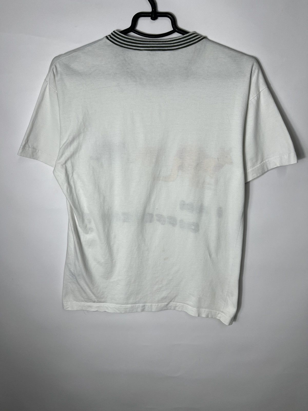 Adidas Vintage Rare Adidas Take Off I Am Different Kangaroo T Shirt Size US M / EU 48-50 / 2 - 7 Thumbnail