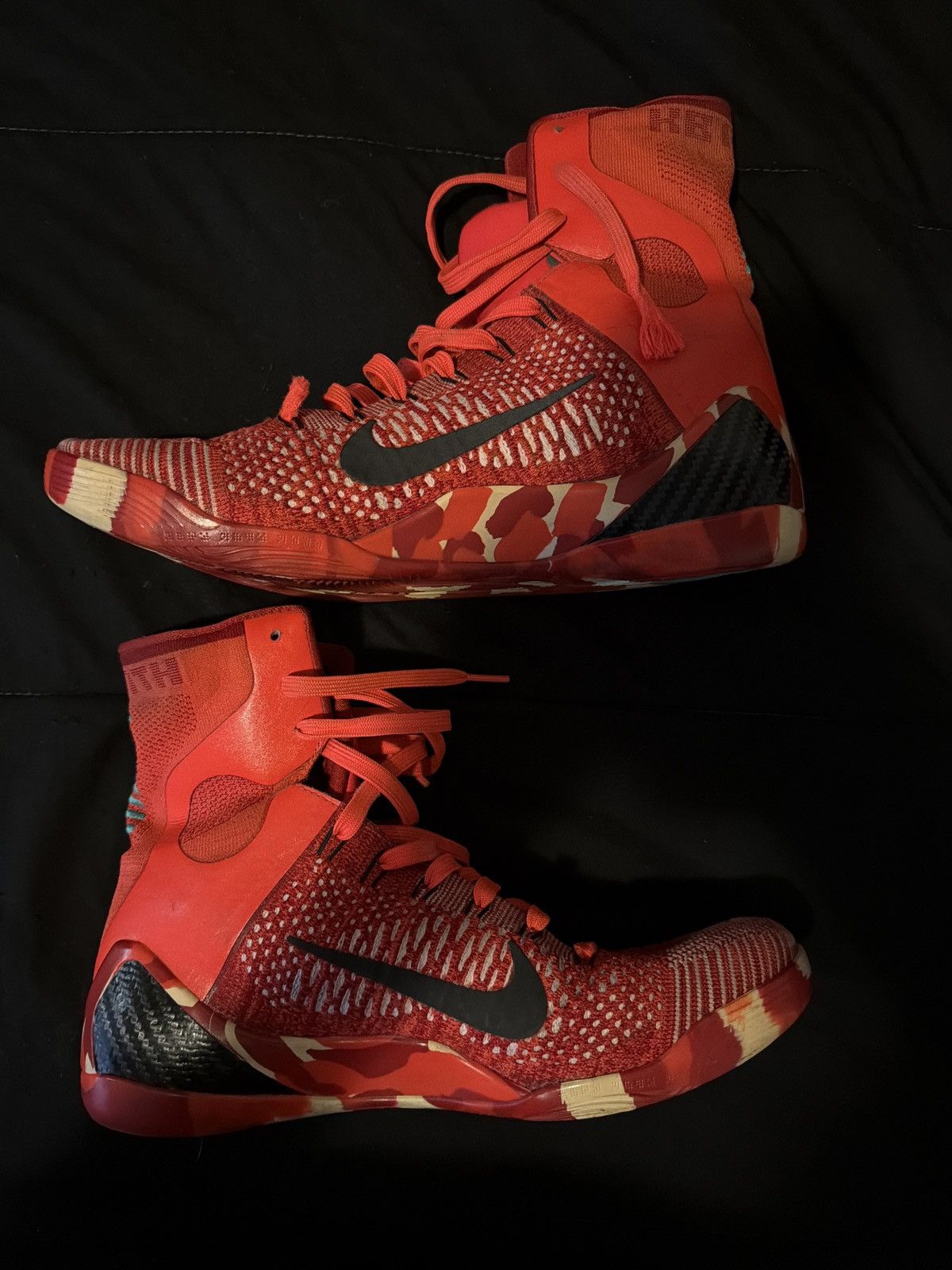 Nike Christmas Kobe 9 Size US 9.5 / EU 42-43 - 2 Thumbnail
