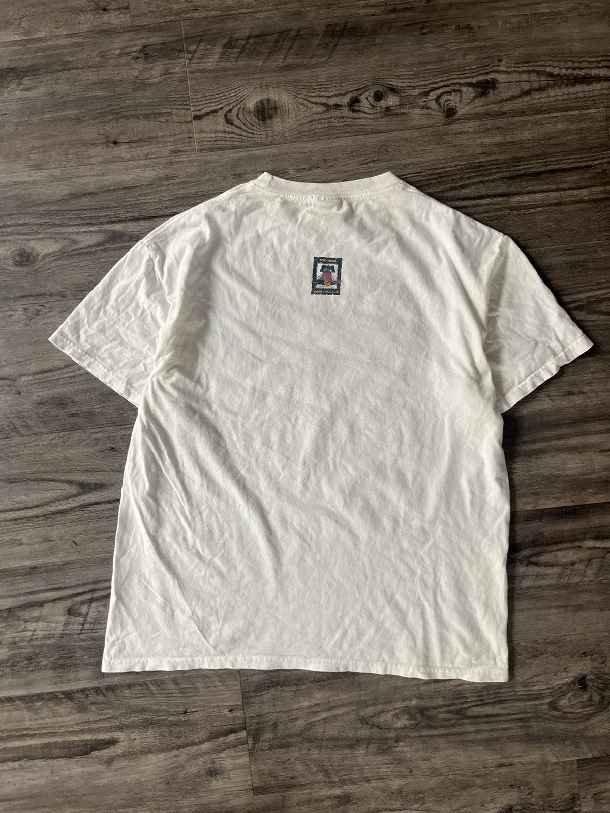 NCAA × Vintage Vintage 90s y2k NCAA Champions Uconn Basketball Tee Size US XL / EU 56 / 4 - 3 Thumbnail
