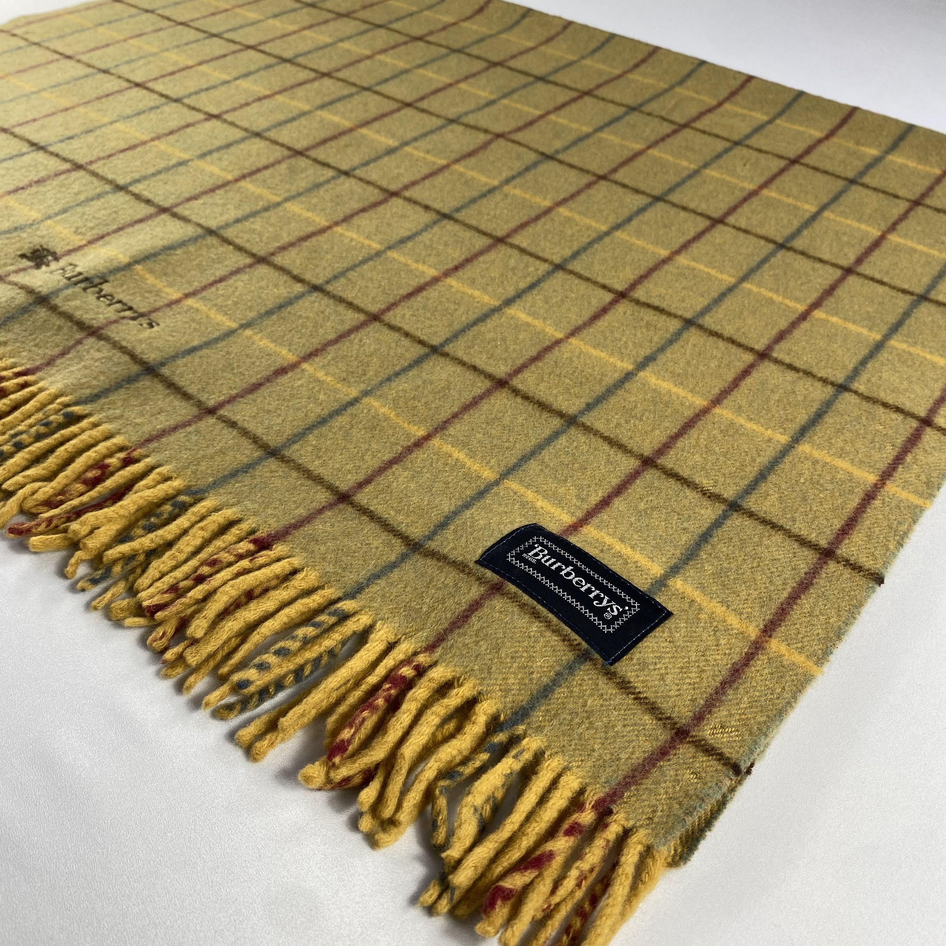 Burberry Vintage Burberry Scarf Neck Wrap Wool Muffler Size ONE SIZE - 2 Thumbnail
