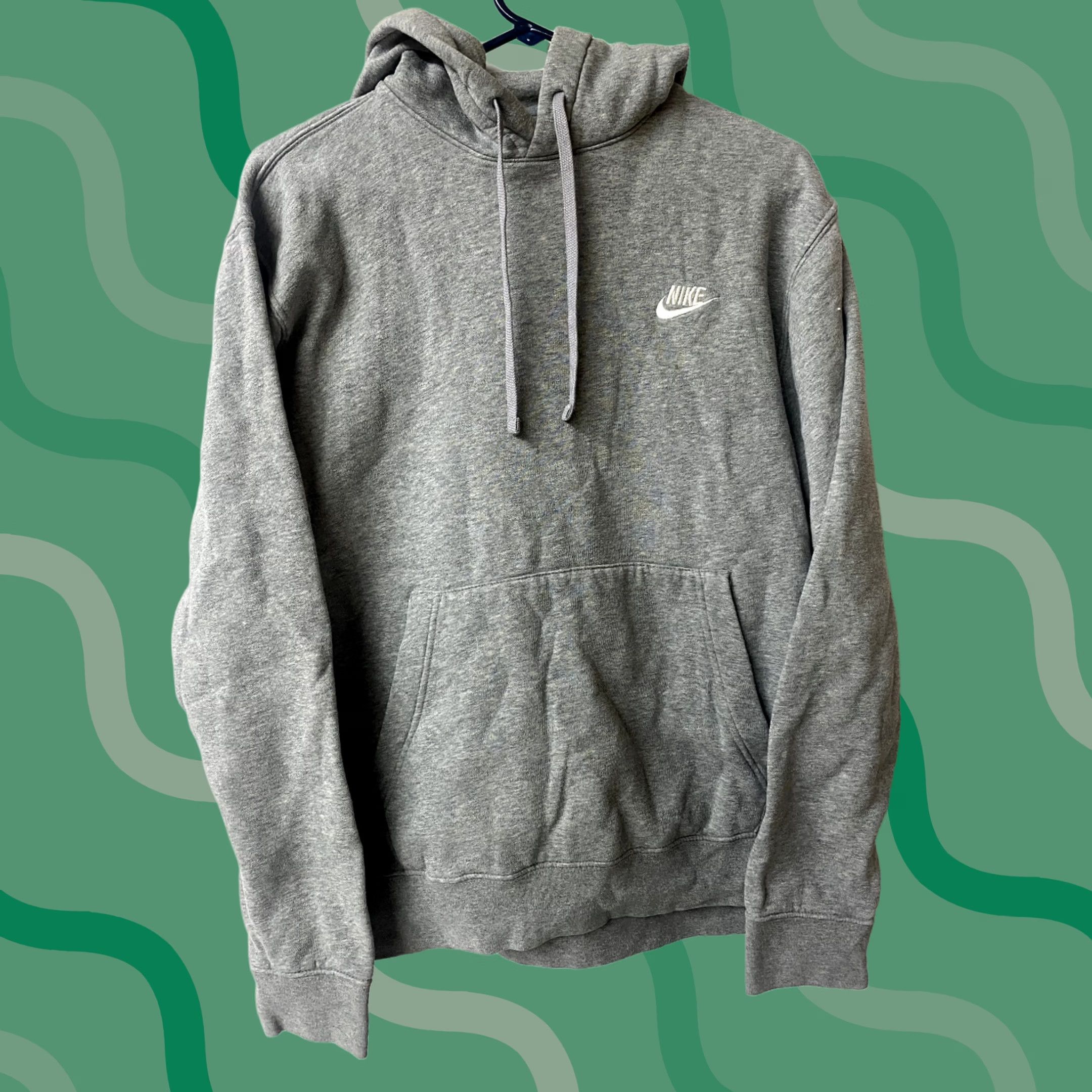 Nike VINTAGE Nike Sweatshirt Hoodie Mini Logo Swoosh Gray L Adult Pullover Hoodie Mens Logo 90s-style Size US L / EU 52-54 / 3 - 1 Thumbnail