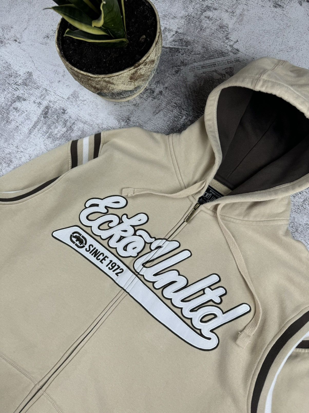 Ecko Unltd. Vintage Ecko Unltd by Marc Ecko Rap Skate Beige Zip Hoodie Size US XL / EU 56 / 4 - 5 Thumbnail