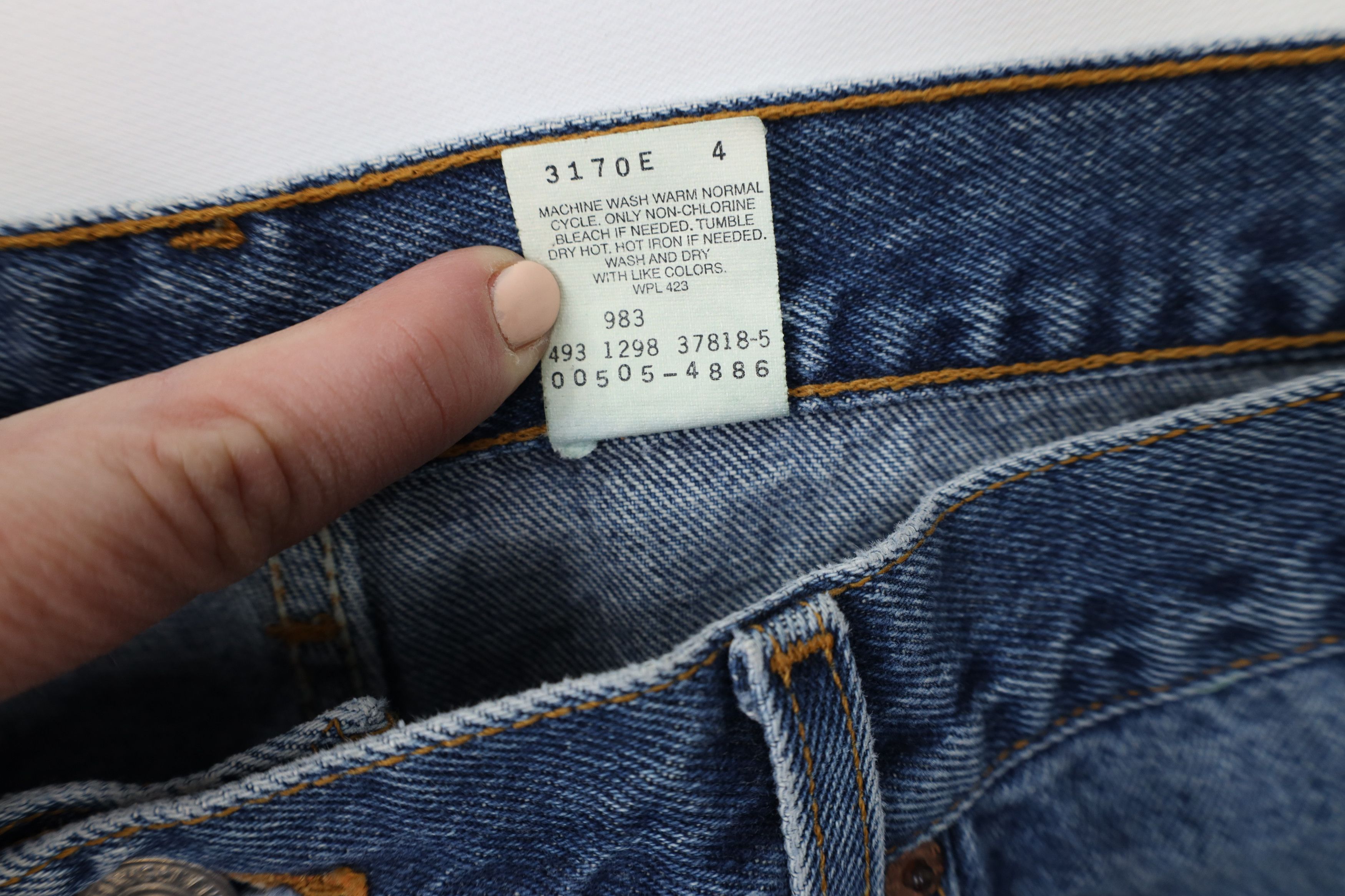 Levi's × Vintage Vintage 90s Levis 505 Regular Fit Denim Jeans Blue Cotton Size US 34 / EU 50 - 9 Thumbnail