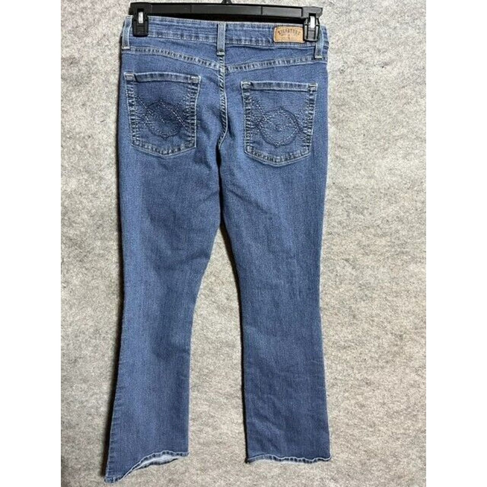 Levi's Levi's Signature Modern Boot Cut Jeans Womens 8M Denim Blue Size 30" / US 8 / IT 44 - 2 Thumbnail
