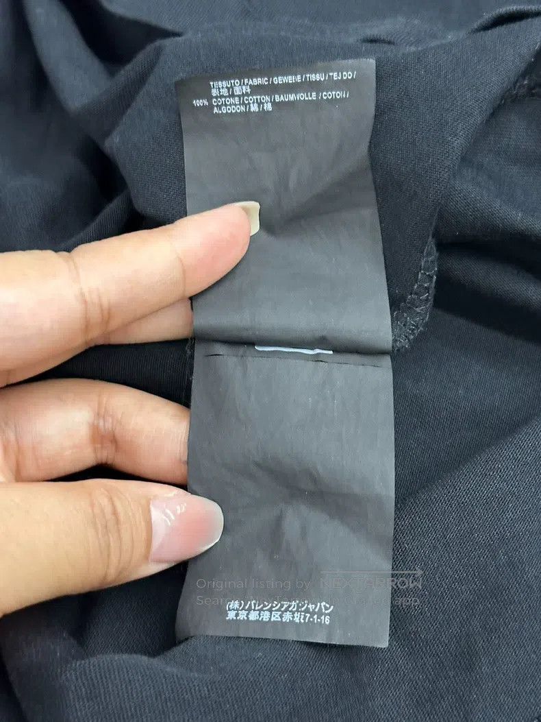 Balenciaga Balenciaga Black letter logo short sleeve T-shirt top Size US S / EU 44-46 / 1 - 6 Thumbnail