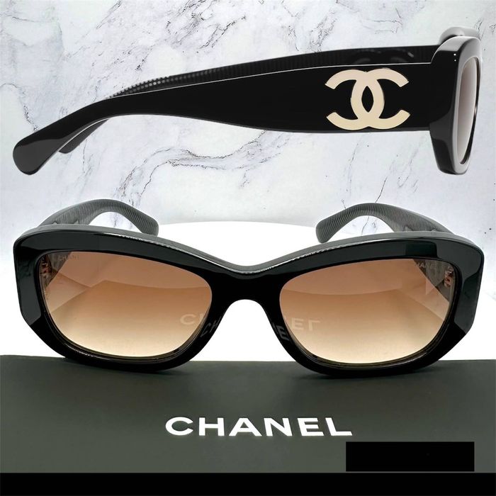 Chanel Chanel Sunglasses Black Acetate Gold Metal CC Logo Authentic