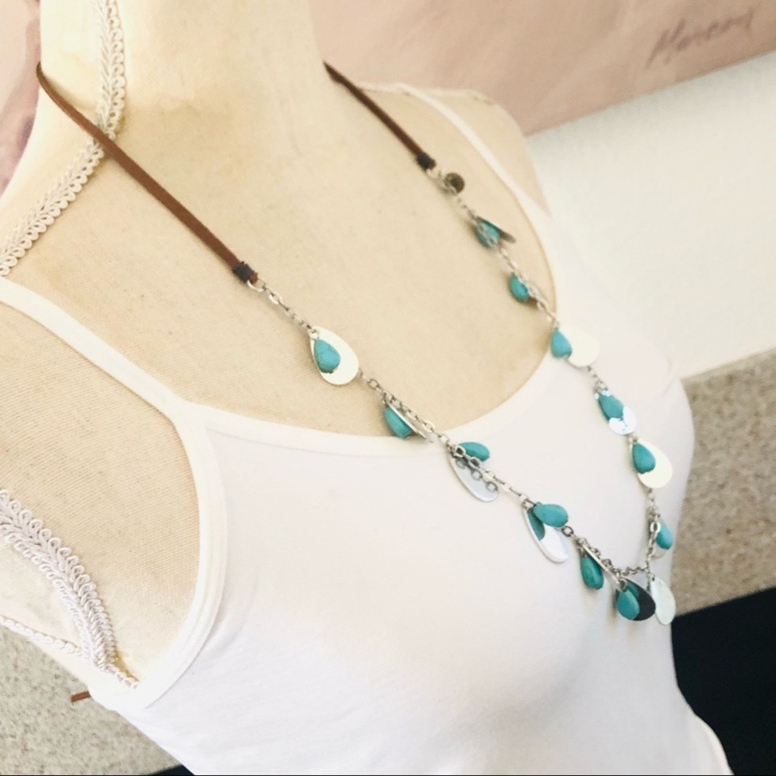 Jewelry Plunder teardrop turquoise suede cord adjustable necklace Size ONE SIZE - 2 Thumbnail