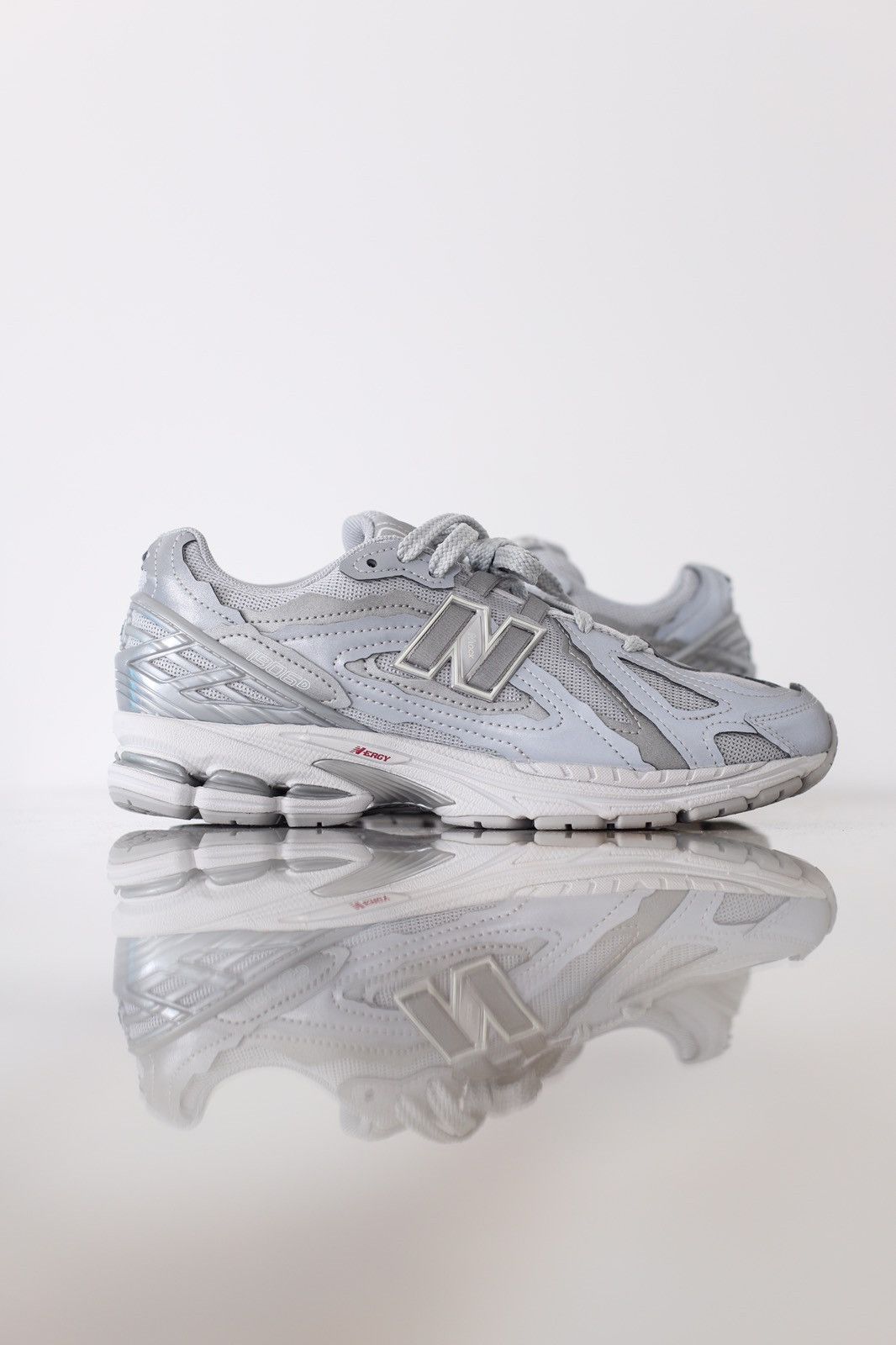 image of New Balance M 1906 Dh Silver Metalic/ White Shoes in Silver White, Men's (Size 8)