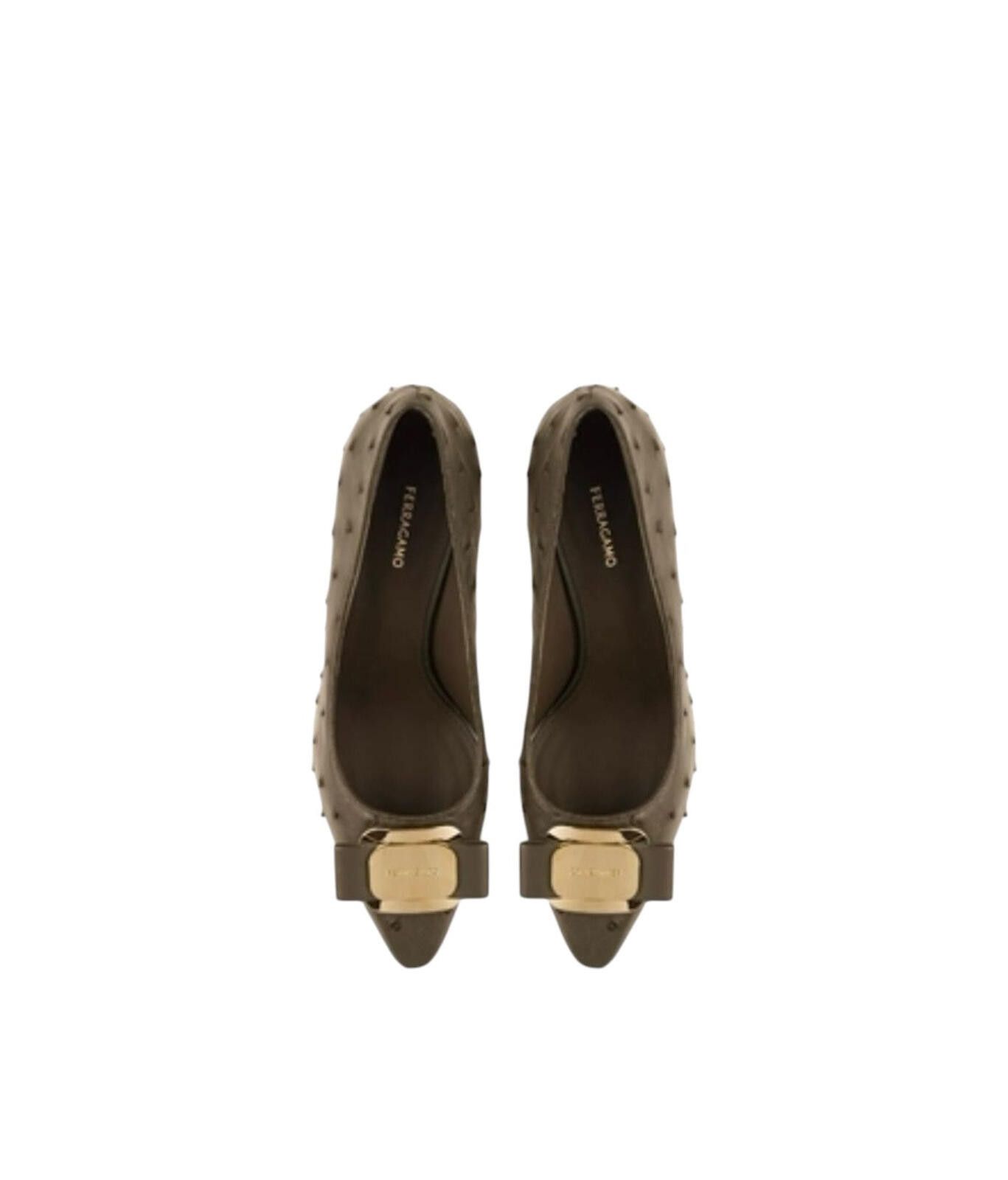 Salvatore Ferragamo Ferragamo New Vara Plate Pump Size ONE SIZE - 3 Thumbnail