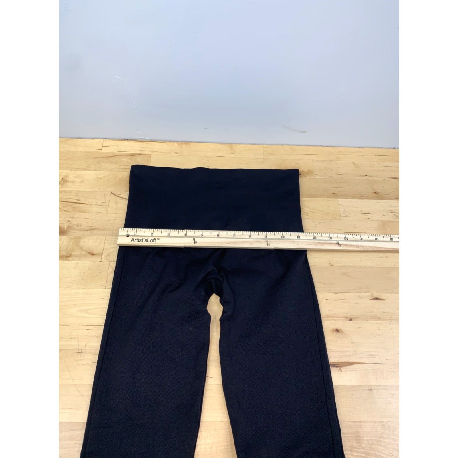 Spanx Spanx Leggings Womens S Black Crop Casual Athleisure 10775 Size 28" / US 6 / IT 42 - 3 Thumbnail