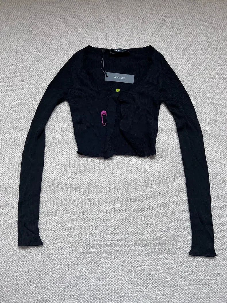 Versace Versace Knitted cardigan Size S / US 4 / IT 40 - 1 Thumbnail