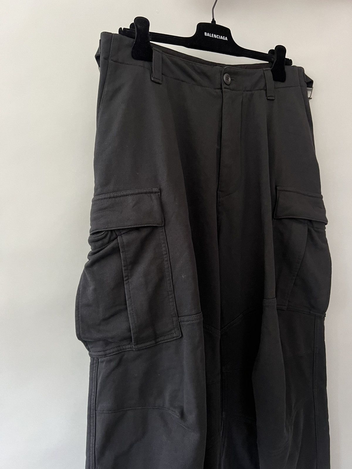 Balenciaga 🔥RARE FIND🔥Balenciaga Soft Cotton Cargo Size US 32 / EU 48 - 2 Thumbnail