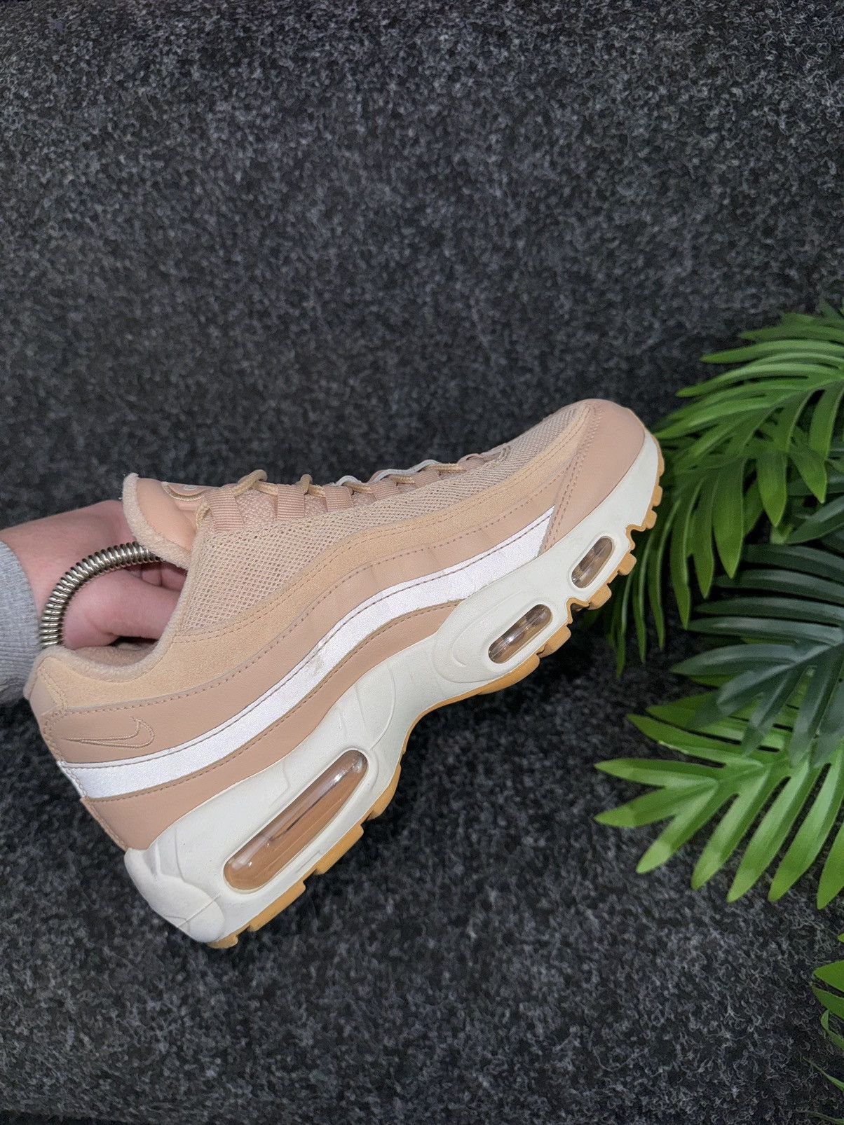 Nike Nike Air Max 95 size 40 Y2K Drill style Size US 7 / EU 40 - 3 Thumbnail