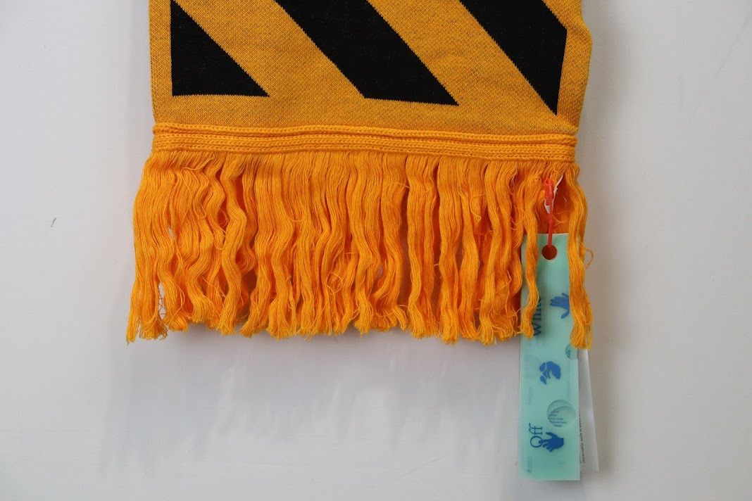 Off-White o1rshd1 Size: OS / Arrow Scarf in Orange Size ONE SIZE - 3 Thumbnail