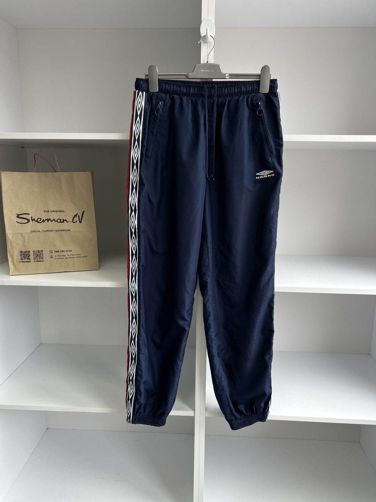 Umbro × Vintage Vintage Umbro nylon pants with lampas Size US 37 - 1 Thumbnail