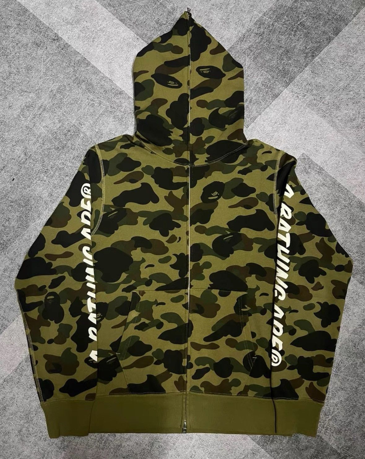 Bape BAPE CAMO FULL ZIP HOODIE Size US L / EU 52-54 / 3 - 1 Thumbnail