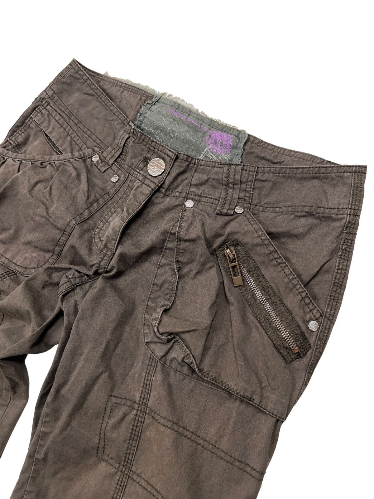 Japanese Brand Vintage y2k Brown Cargo Pants 3d Pockets Japanese Size 26" / US 2 / IT 38 - 6 Thumbnail