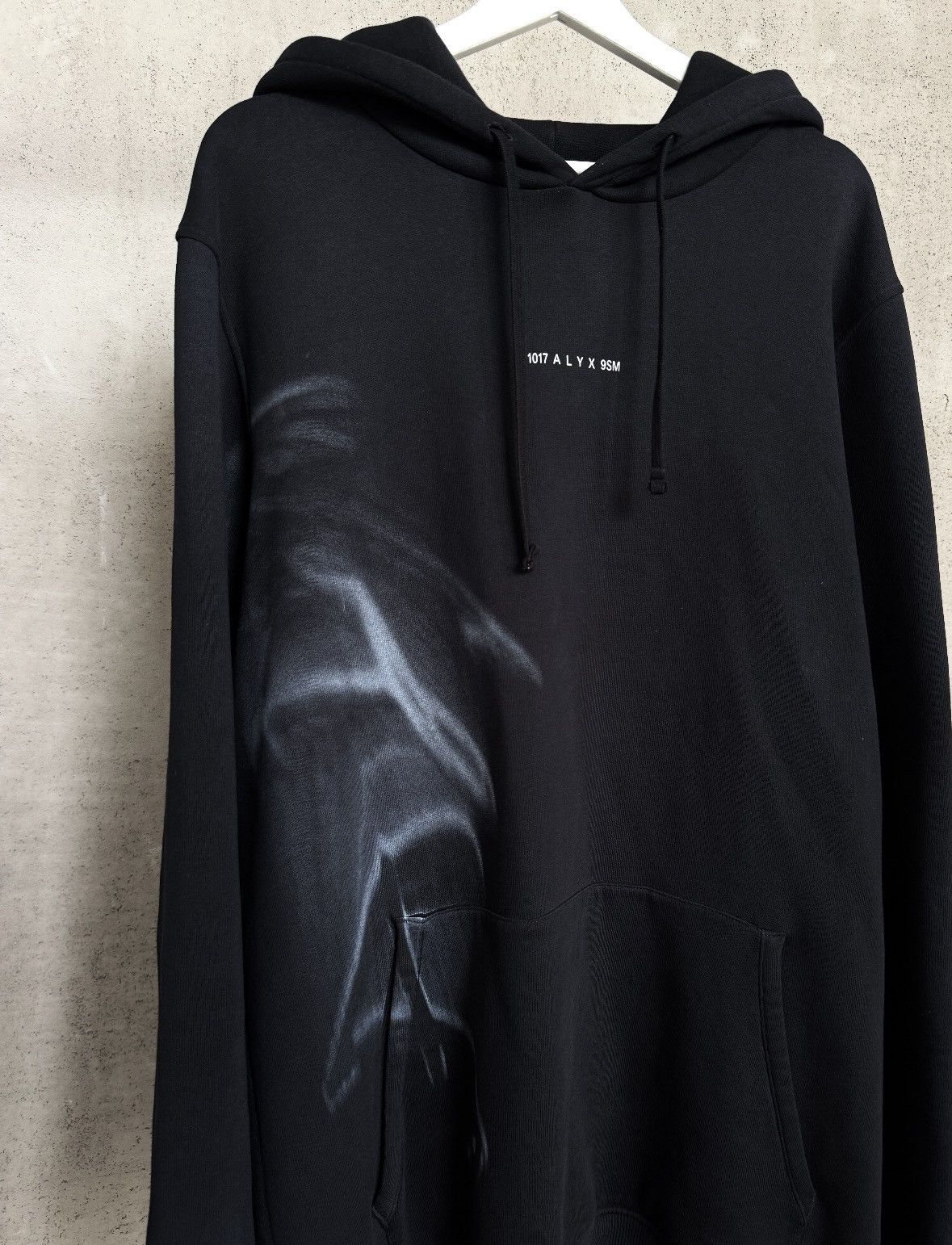 1017 ALYX 9SM 1017 ALYX 9SM Smoke-Print Drawstring Hoodie AW23 Size US XXL / EU 58 / 5 - 4 Thumbnail
