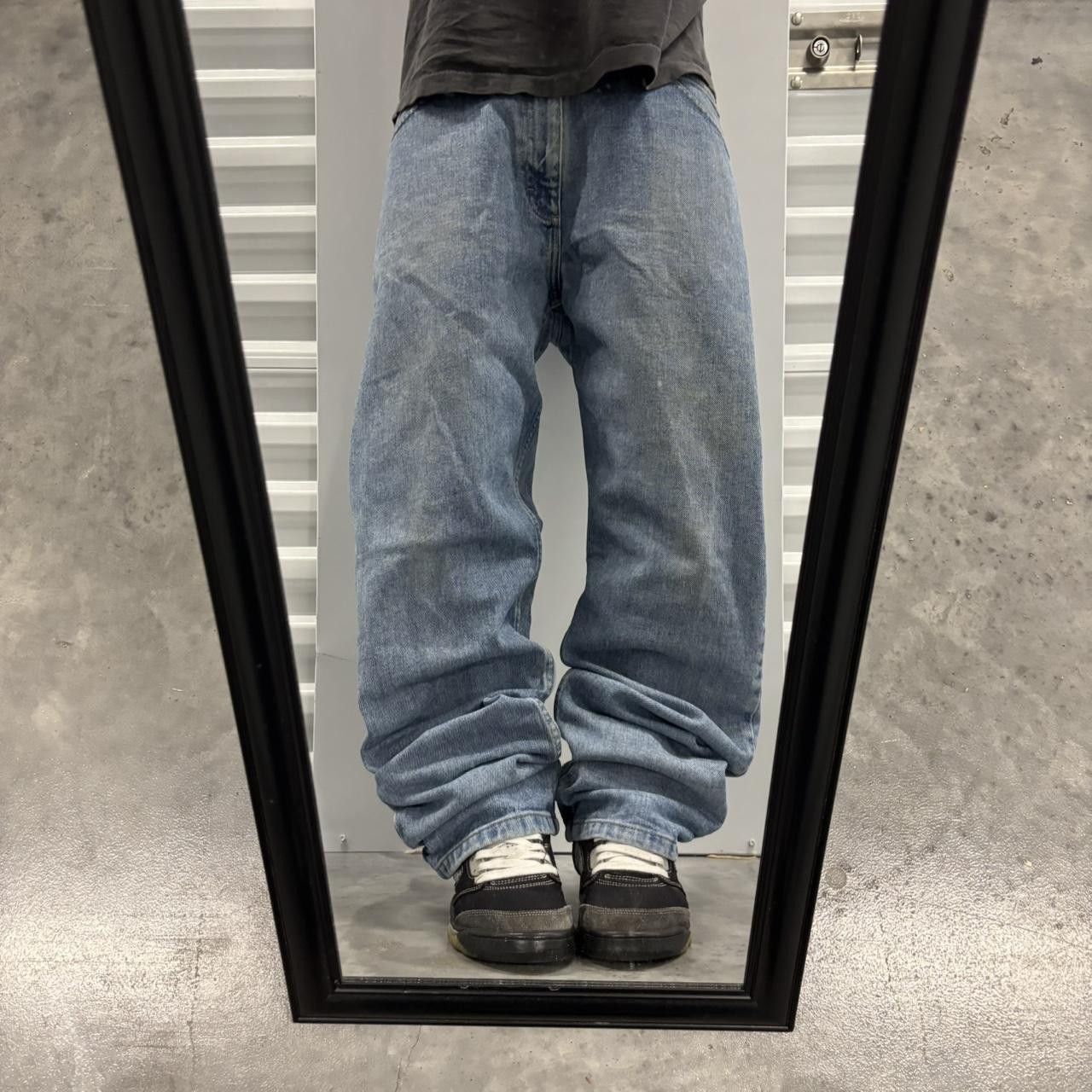Japanese Brand × Vintage Crazy Vintage Y2K/2000s Light Wash Essential Denim Jeans! Size US 33 - 1 Thumbnail
