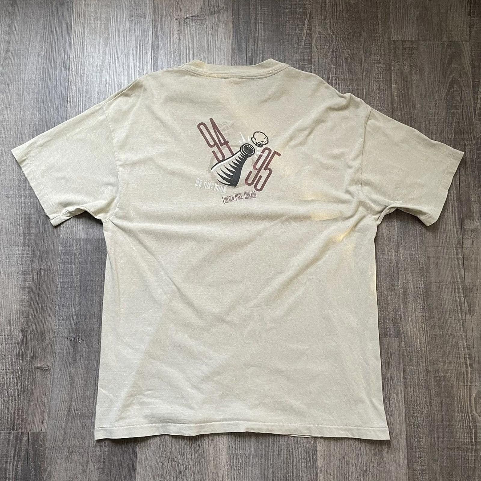 Hanes HANES • VNTG Single Stitch "1995 Bowling" Tee (XL) Size US XL / EU 56 / 4 - 8 Thumbnail