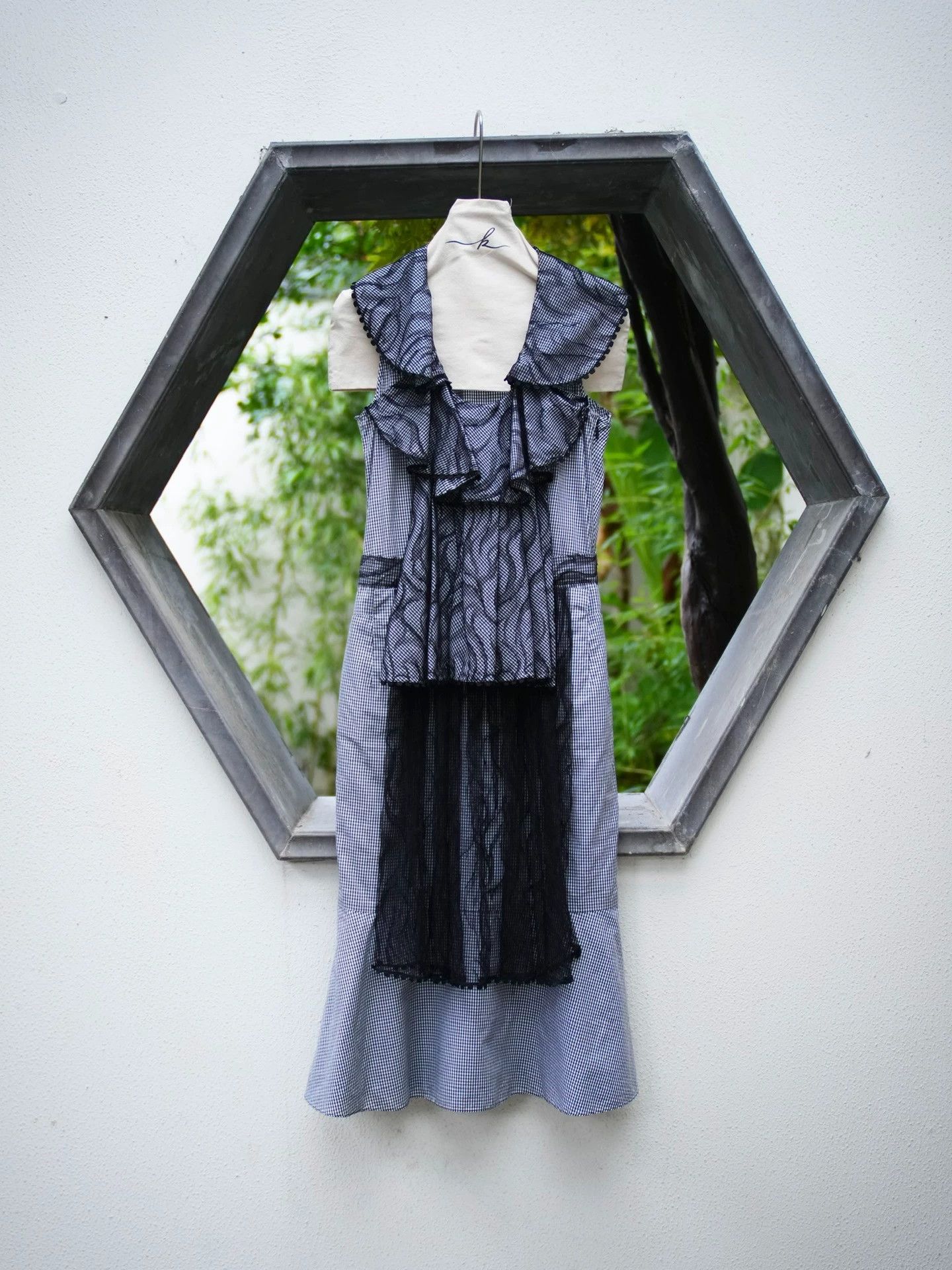 Givenchy Givenchy Black & White Check Lace Bodycon Dress 38/M Size XS / US 0-2 / IT 36-38 - 1 Thumbnail