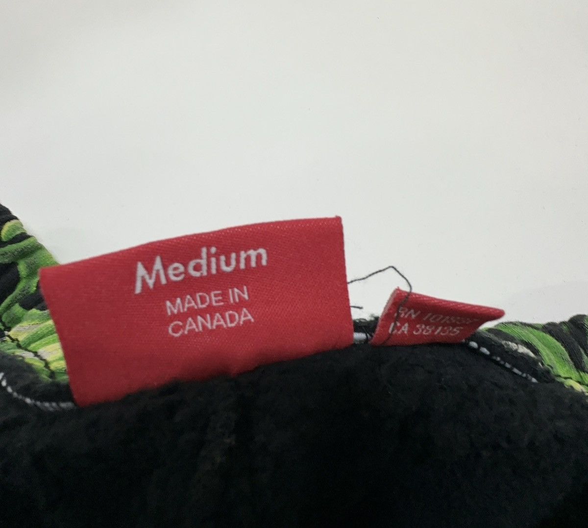 Supreme Supreme skull pile short sweatshort Size US 32 / EU 48 - 4 Thumbnail