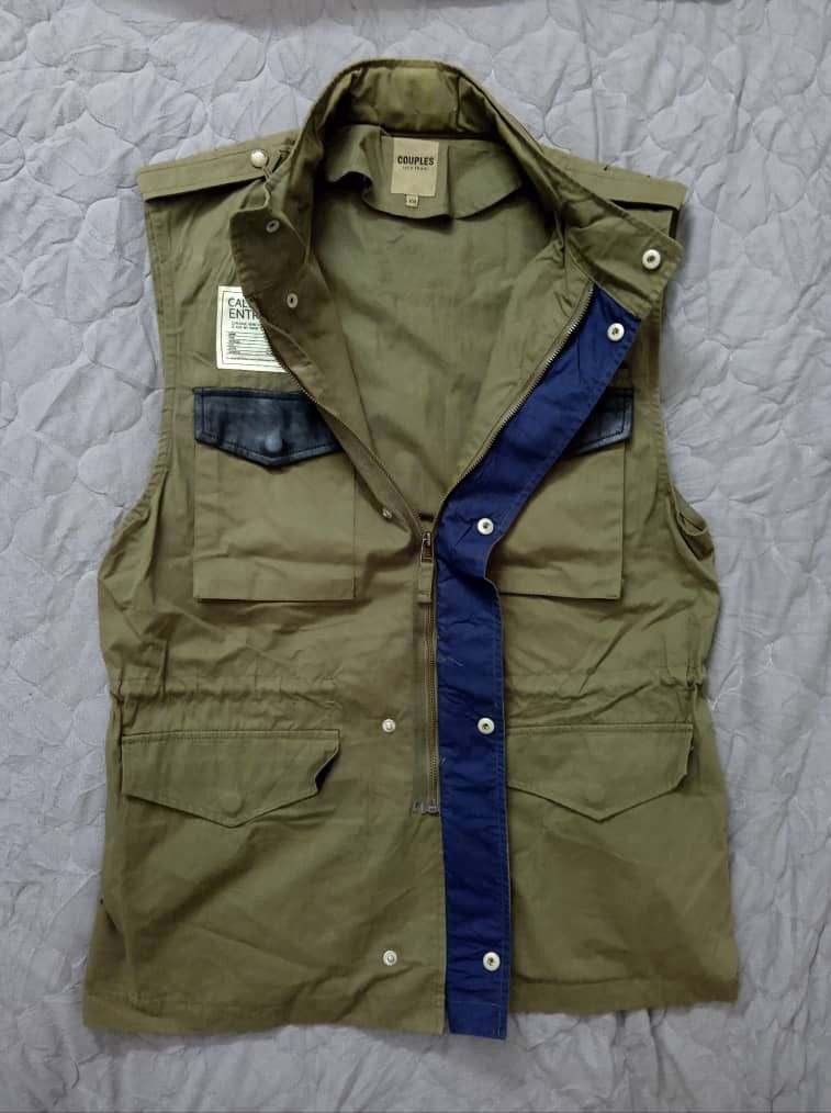 Japanese Brand Couples us n them Military Green Vest Size US L / EU 52-54 / 3 - 3 Thumbnail